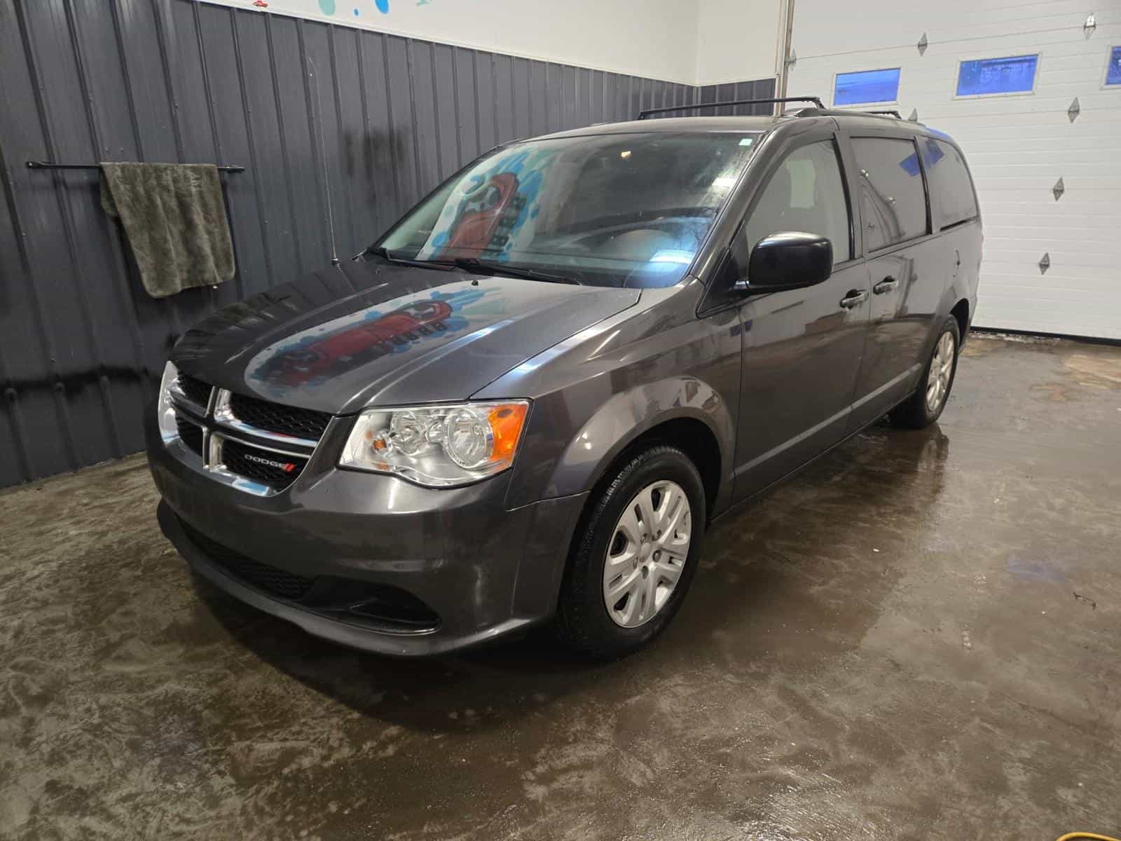 Image 1 Dodge Grand Caravan SXT 2019