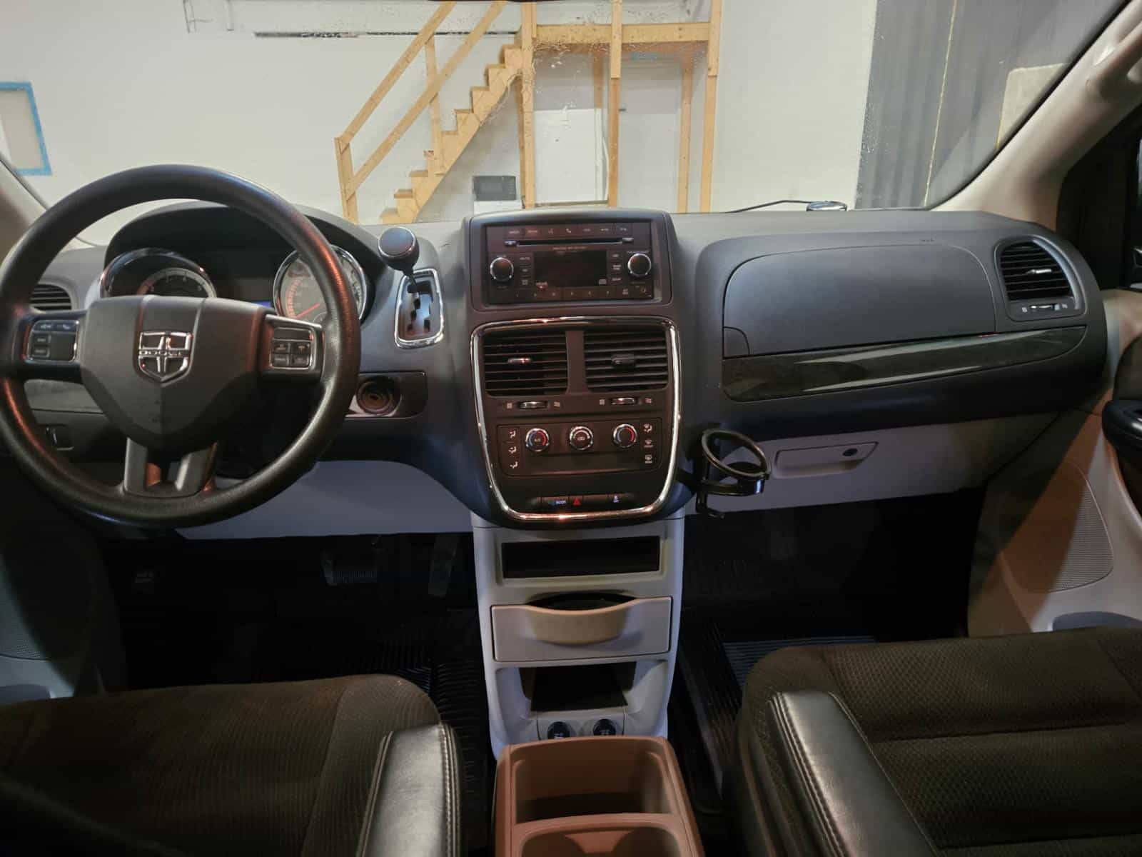 Image 13 Dodge Grand Caravan SXT 2019