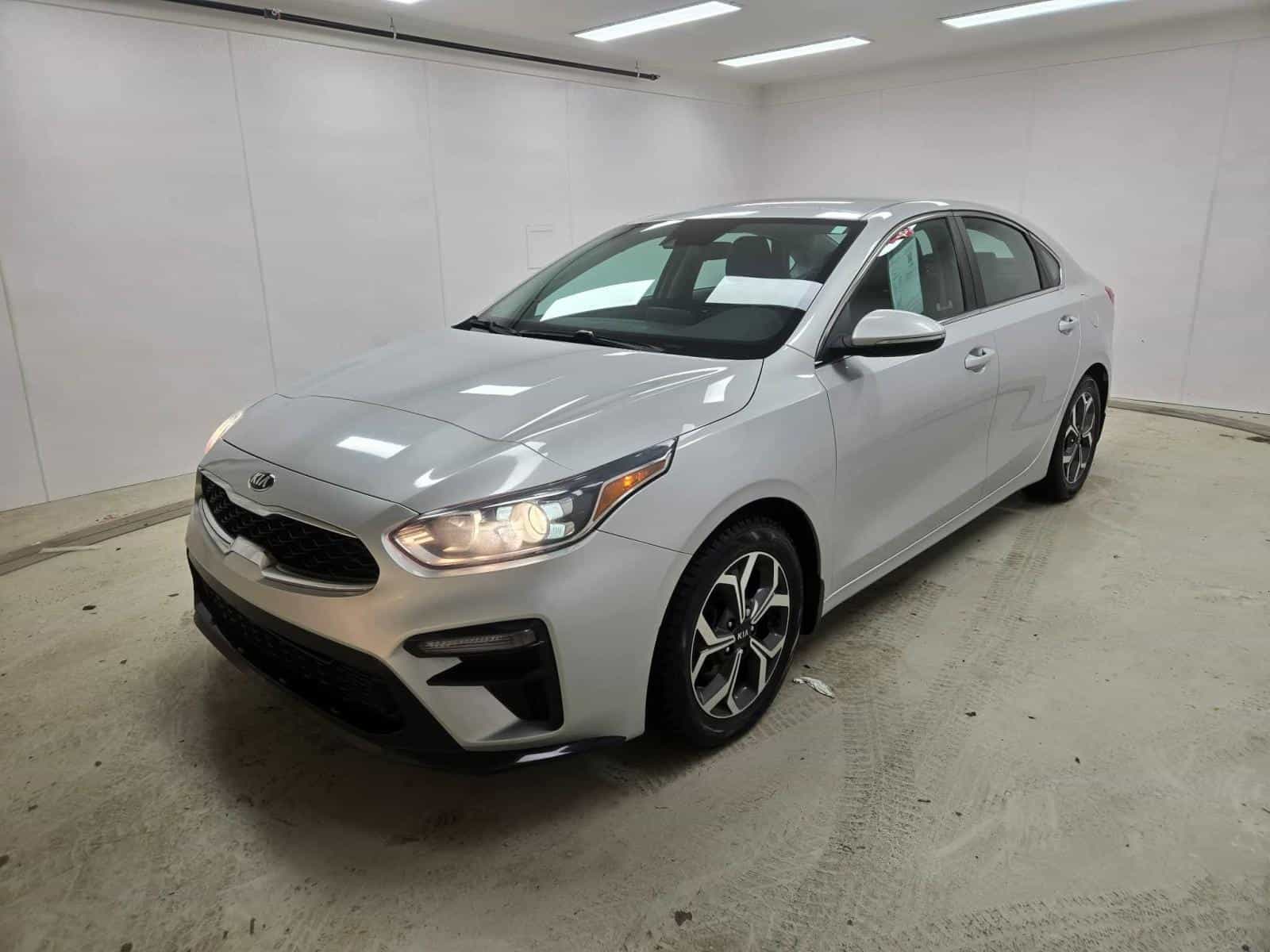 Image 2 Kia Forte EX 2020