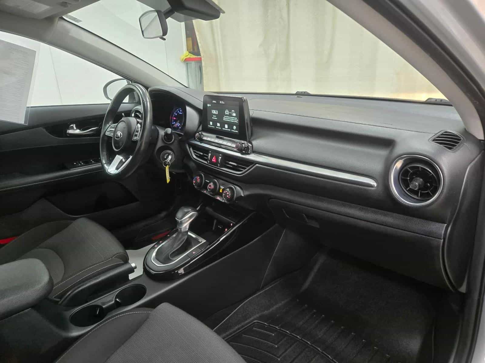 Image 13 Kia Forte EX 2020