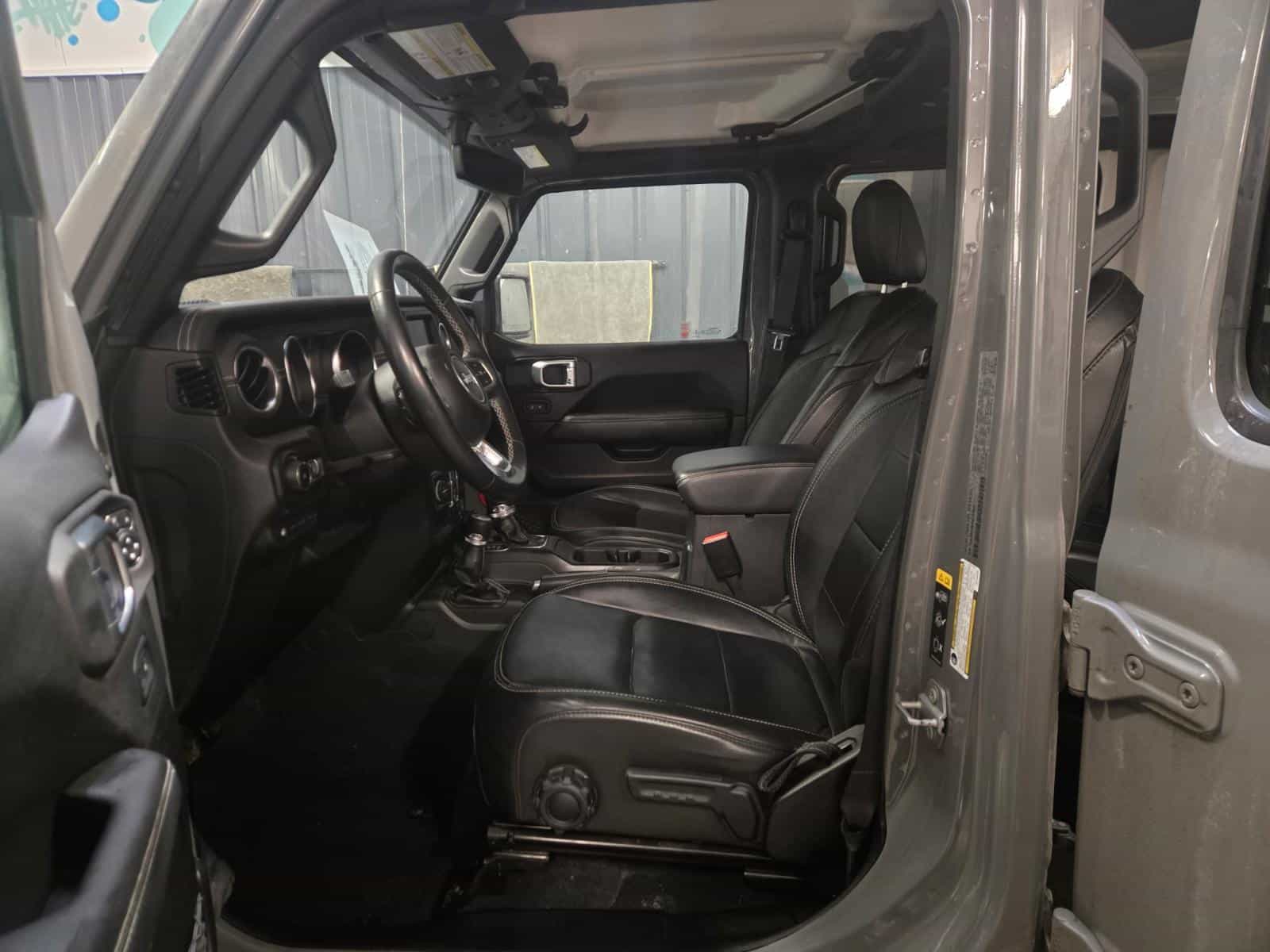 Image 11 Jeep Wrangler 4xe Unlimited Sahara 2022