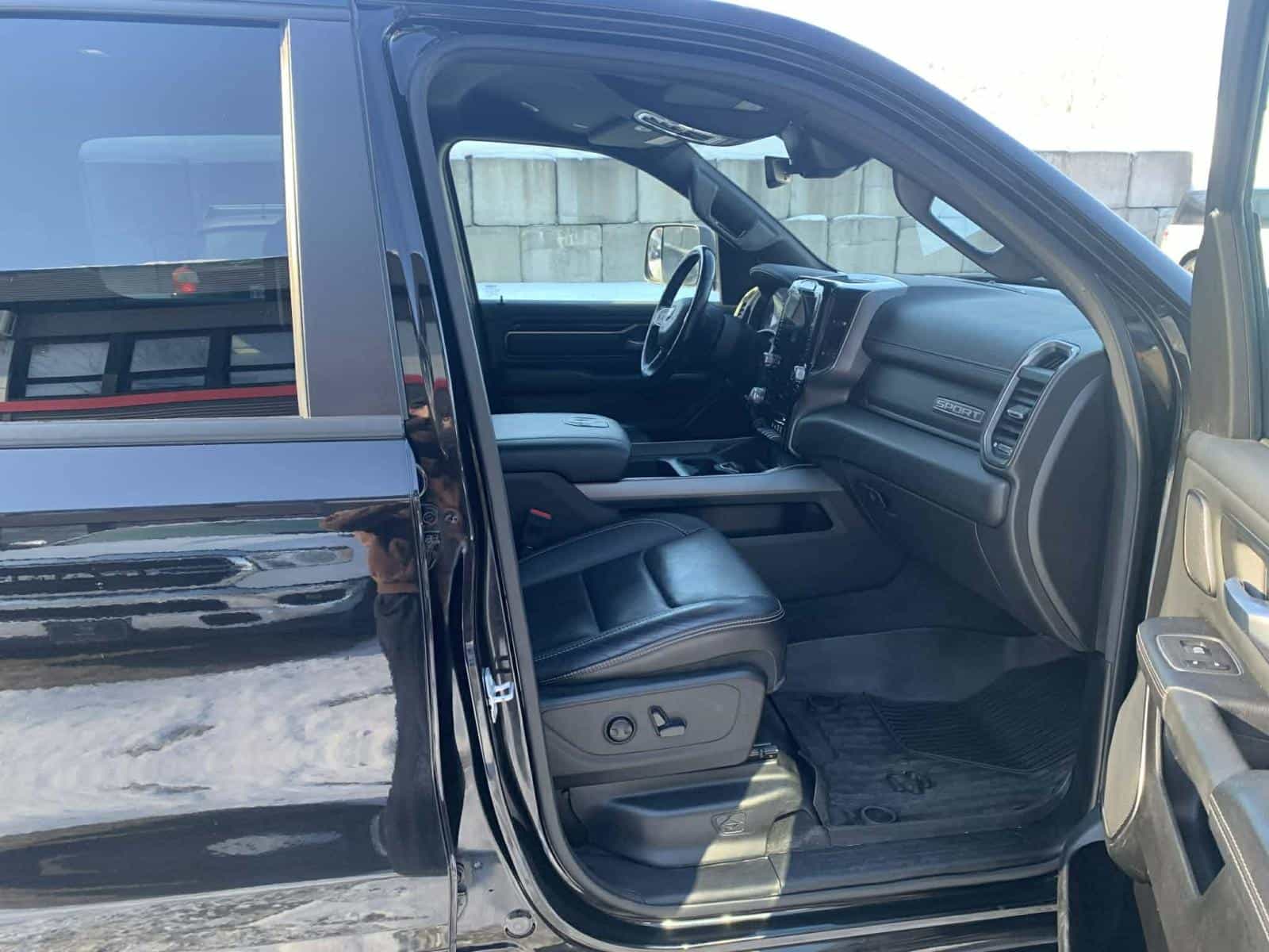 2022 RAM 1500 Sport - Image 11