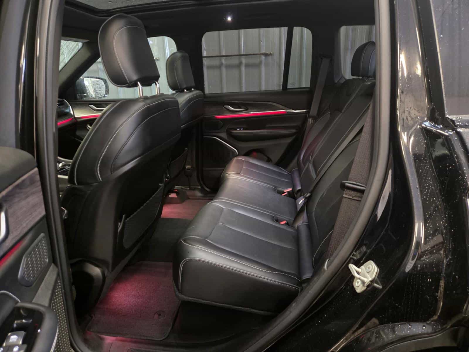 Image 13 Jeep Grand Cherokee Overland 2023