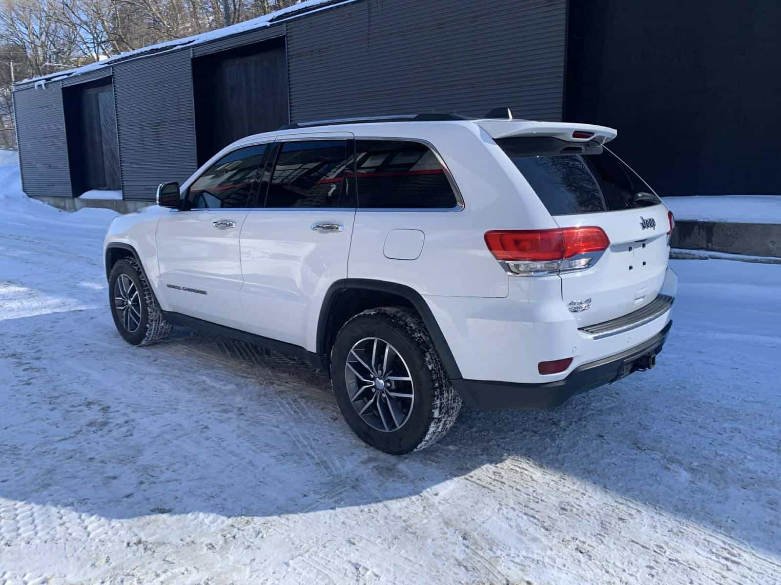 2018 Jeep Grand Cherokee Limited - Image 4