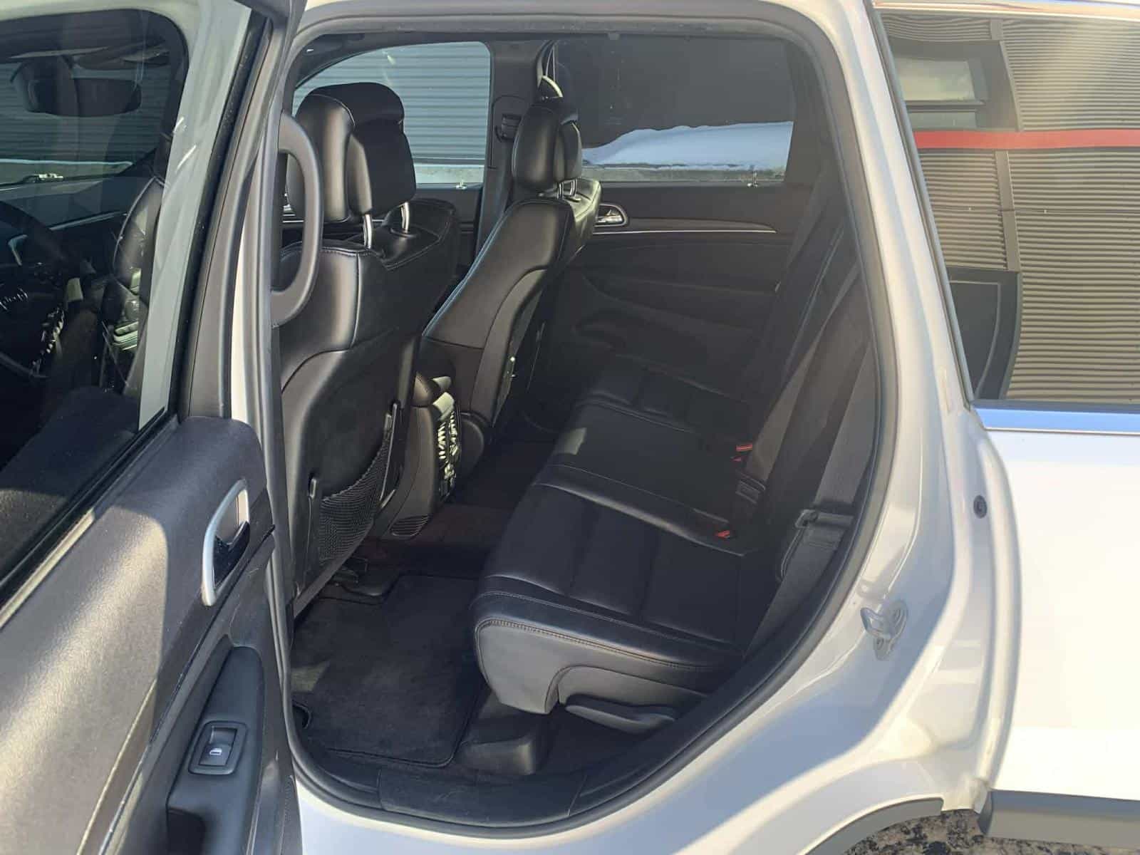 2018 Jeep Grand Cherokee Limited - Image 10