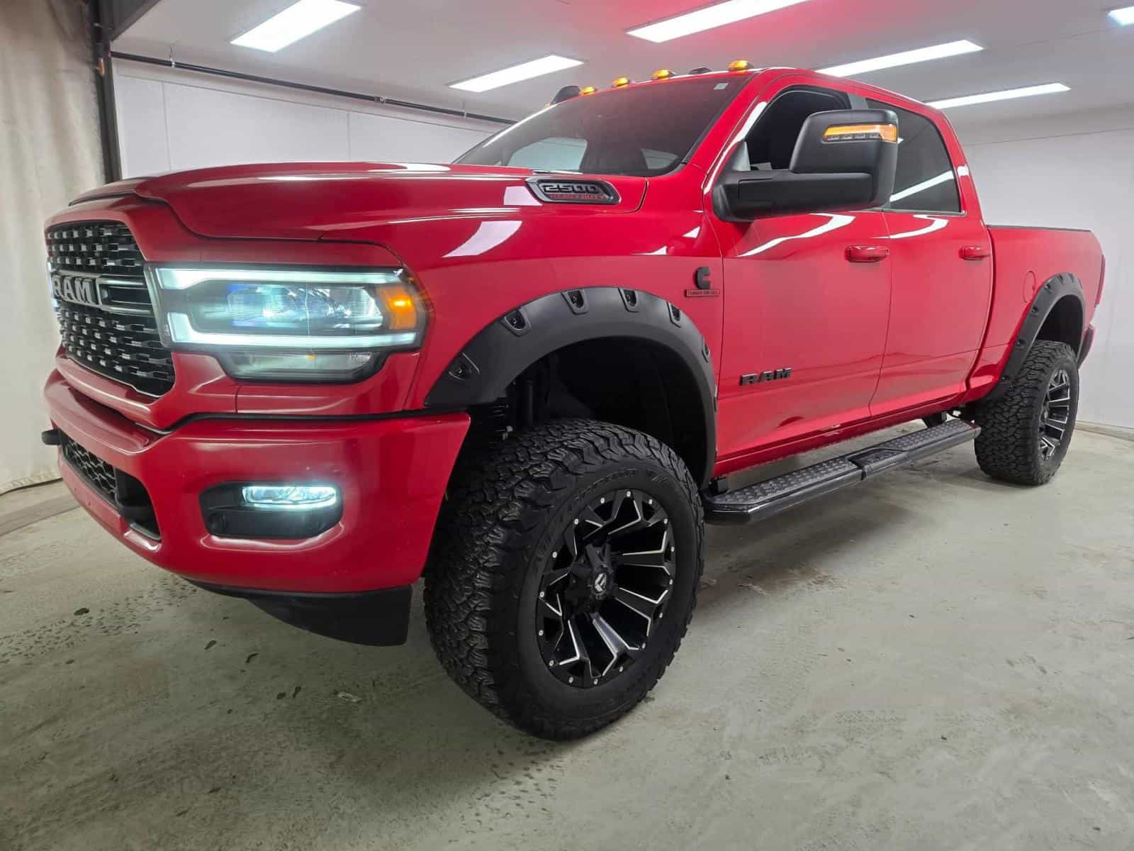 Image 2 RAM 2500 Big Horn 2024