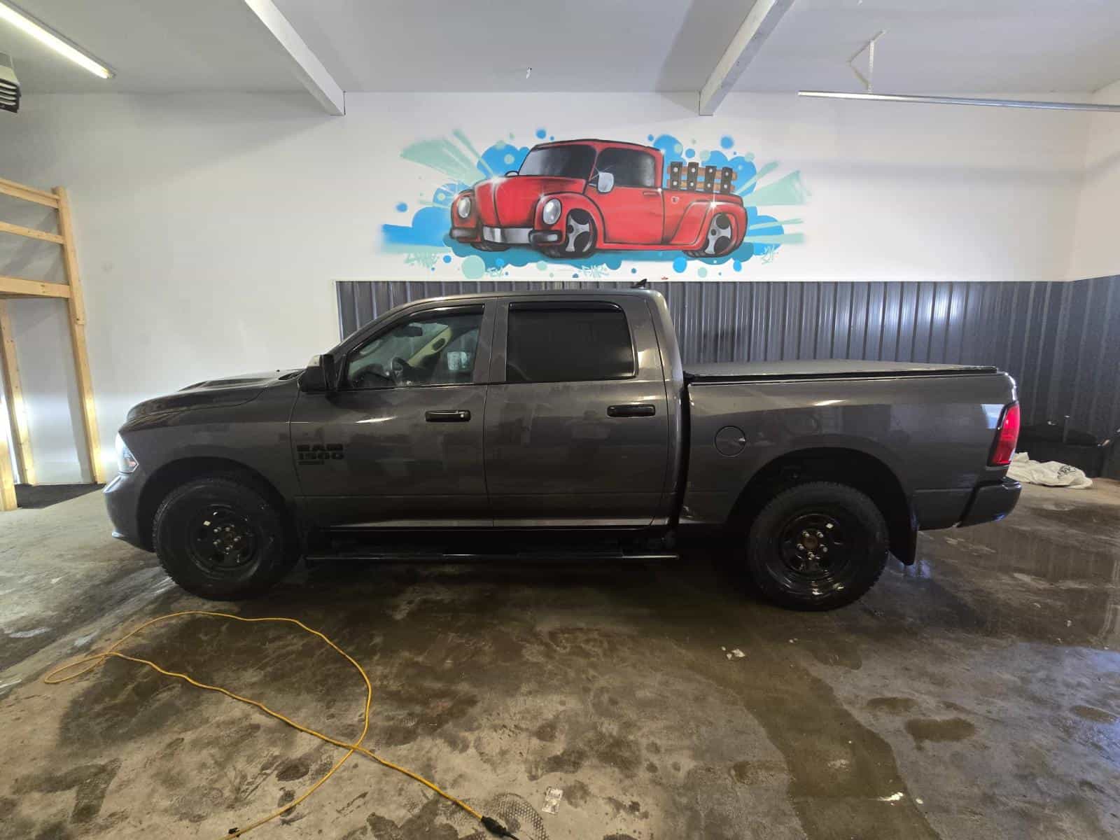 Image 6 RAM 1500 Classic Express 2021