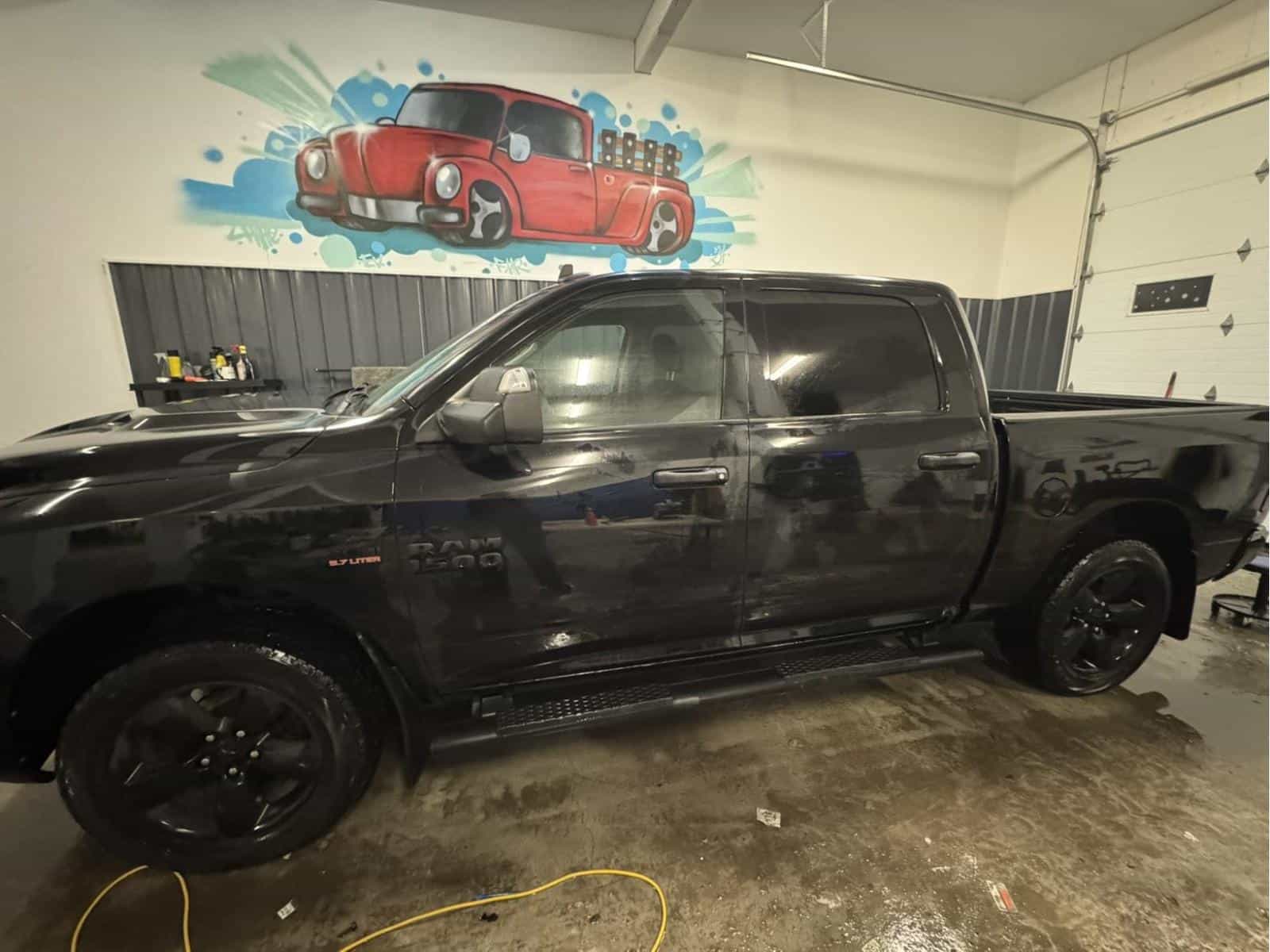 2020 RAM 1500 Classic Express - Image 2