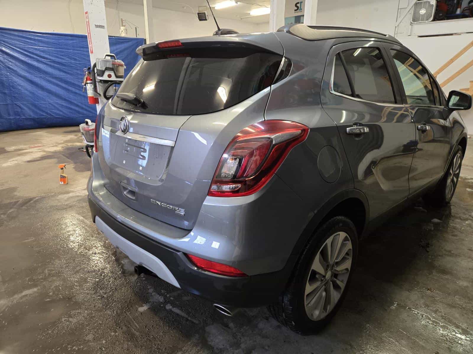 Image 7 Buick Encore Preferred 2020