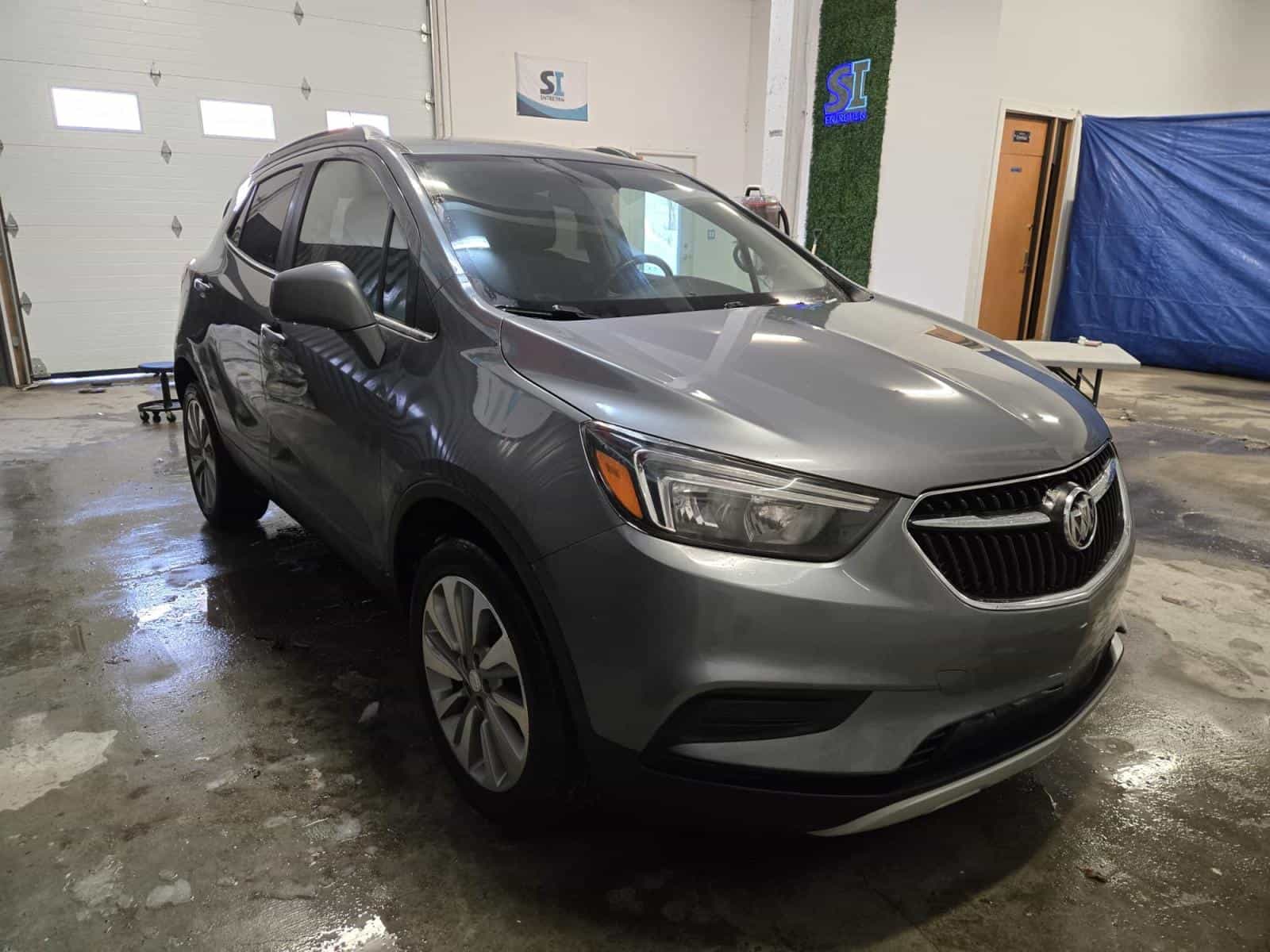 Image 8 Buick Encore Preferred 2020