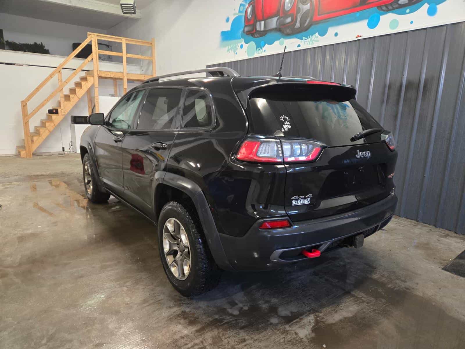 2019 Jeep Cherokee Trailhawk - Image 6