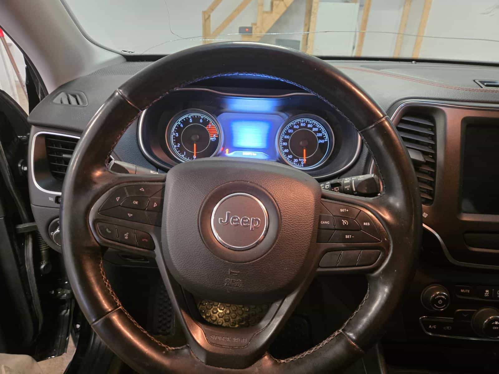 Image 14 Jeep Cherokee Trailhawk 2019