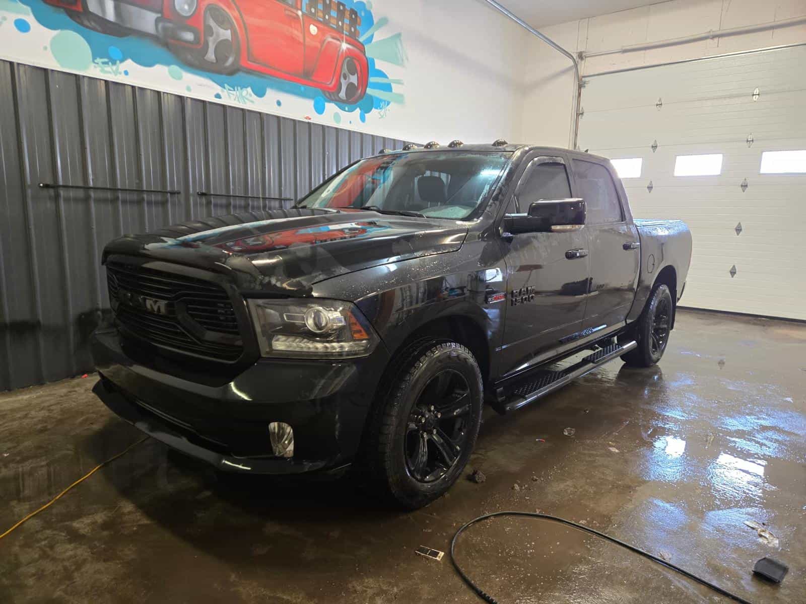Image 1 RAM 1500 Sport 2018