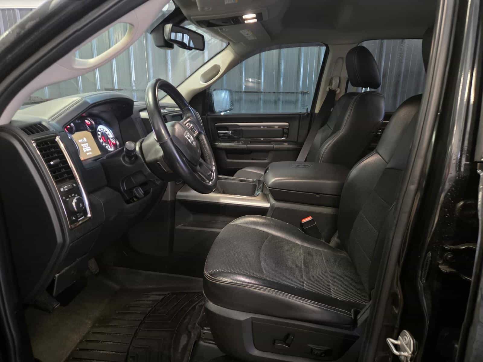 Image 9 RAM 1500 Sport 2018