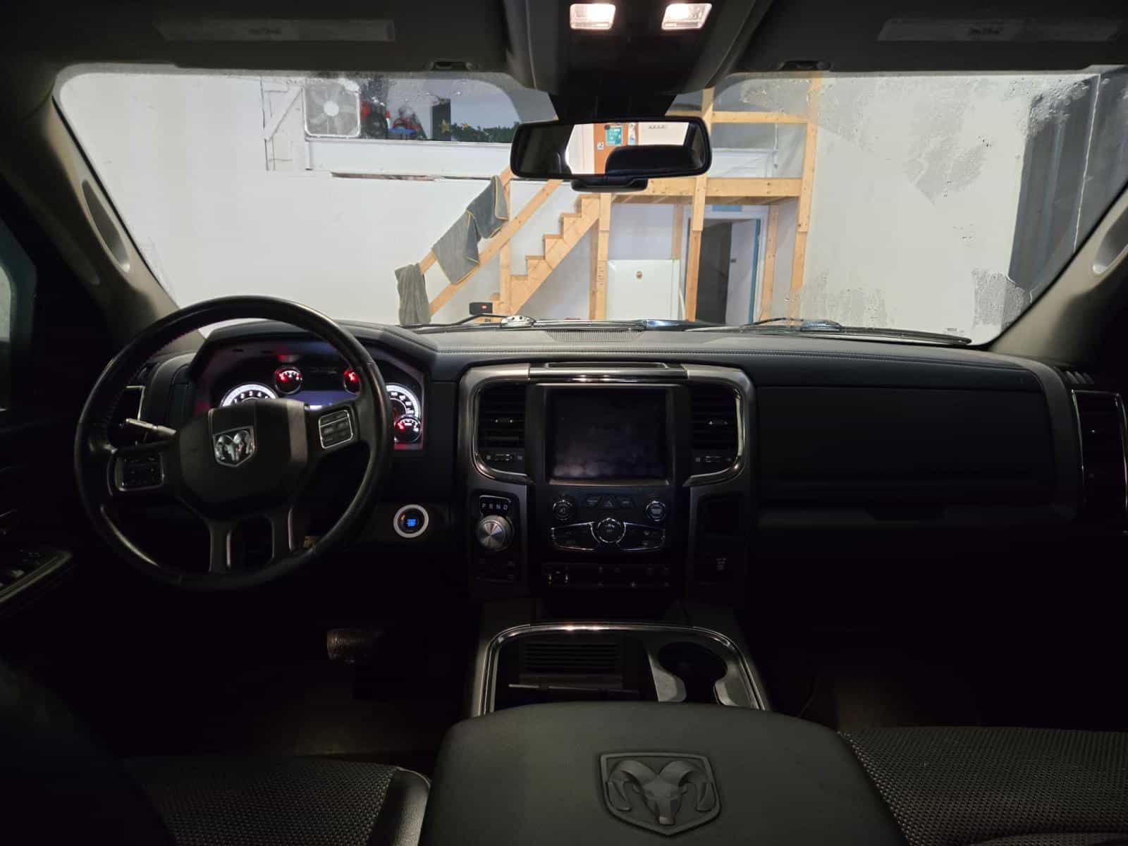 2018 RAM 1500 Sport - Image 12