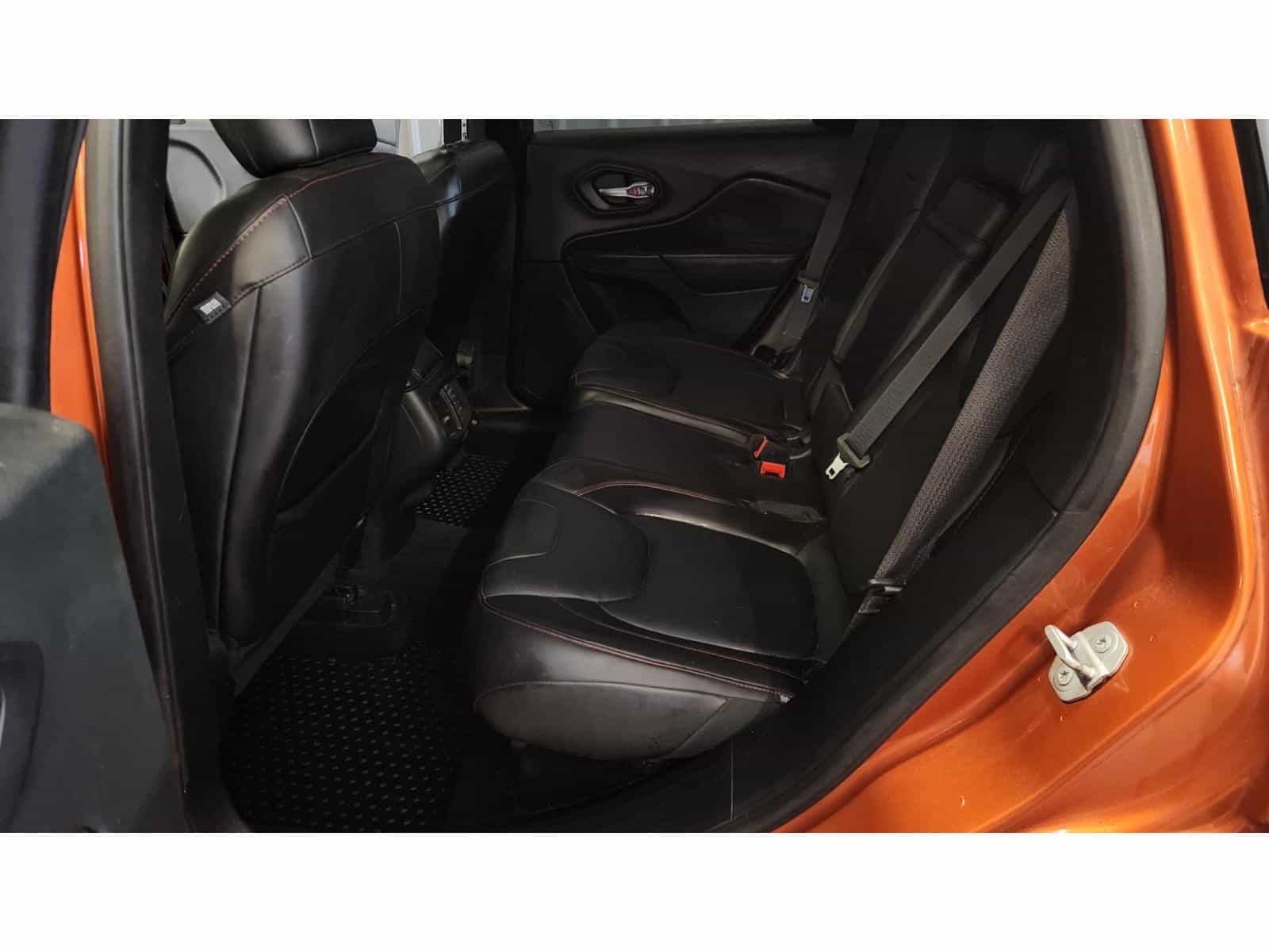 Image 13 Jeep Cherokee Trailhawk 2015