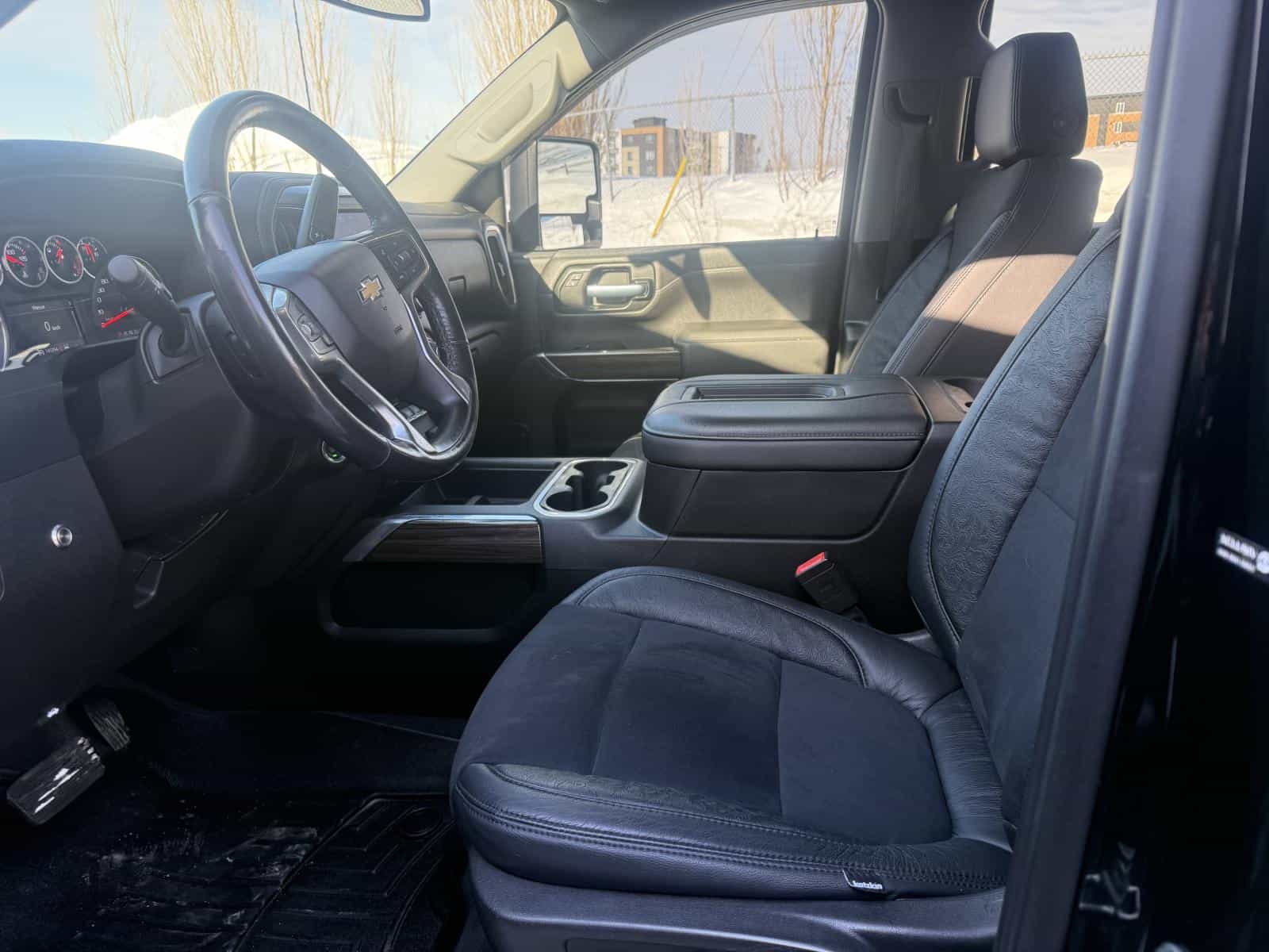 Image 8 Chevrolet Silverado LT 2020