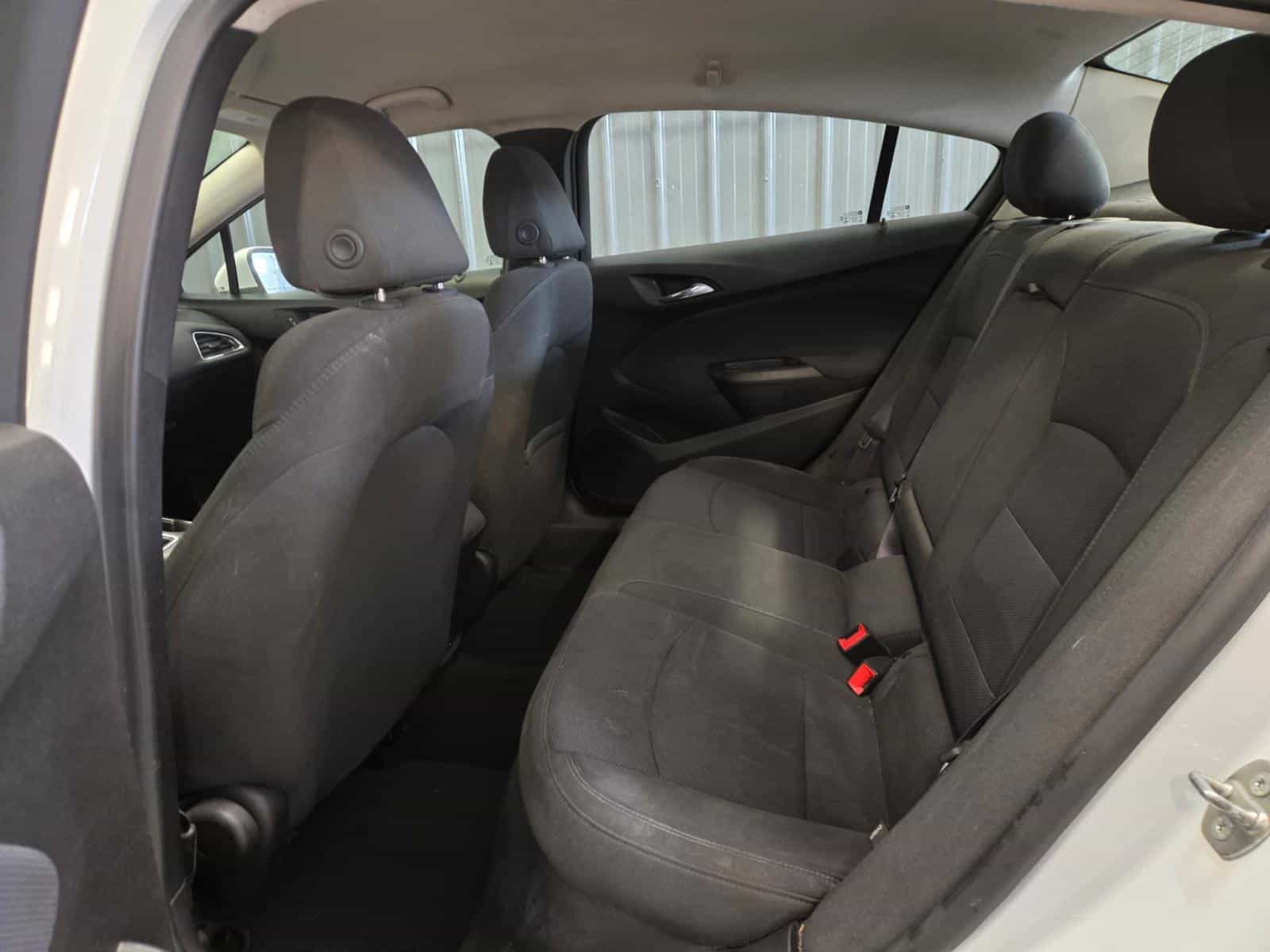 Image 9 Chevrolet CRUZE LT LT 2017