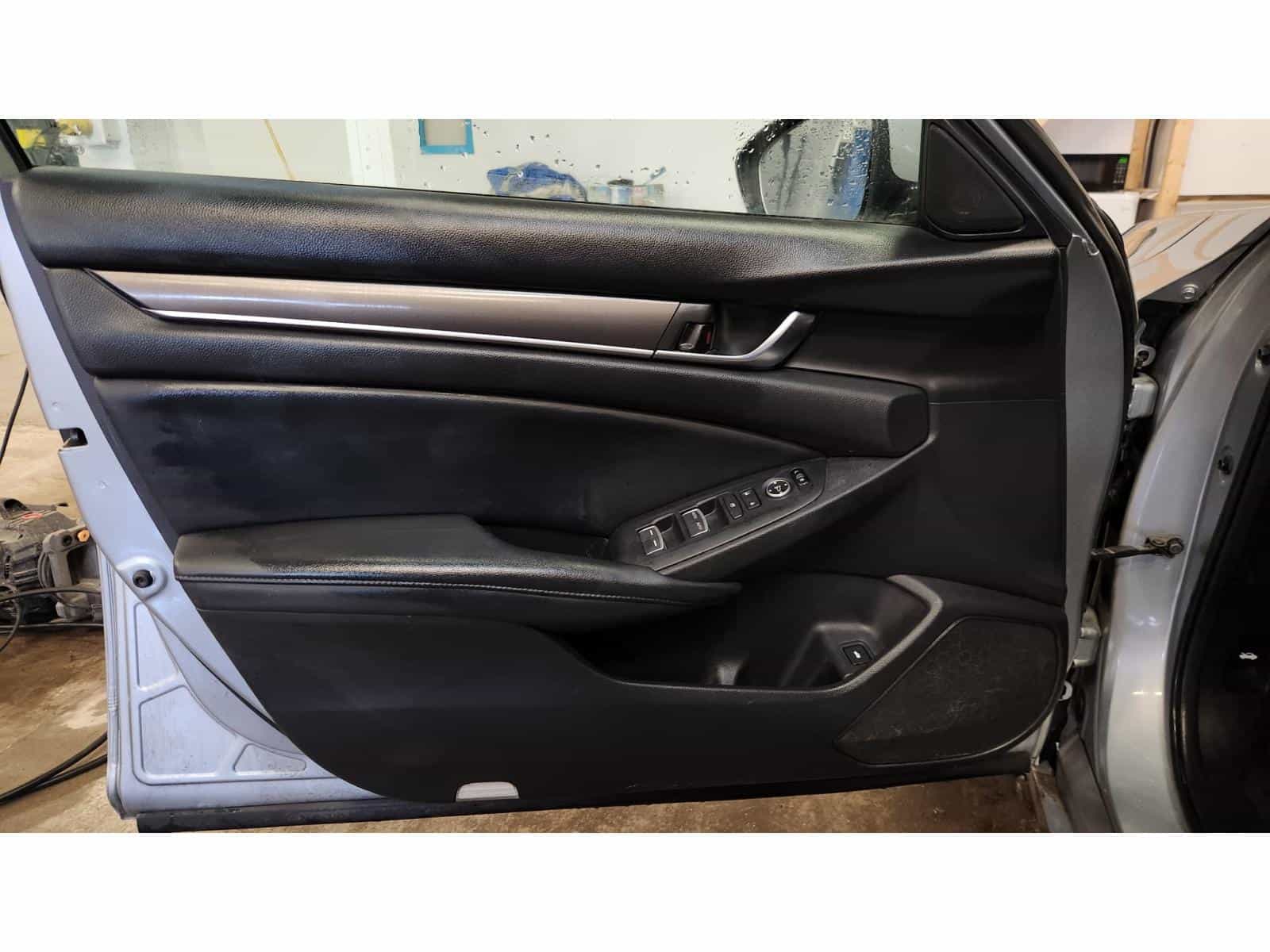 Image 9 Honda Accord LX 2018