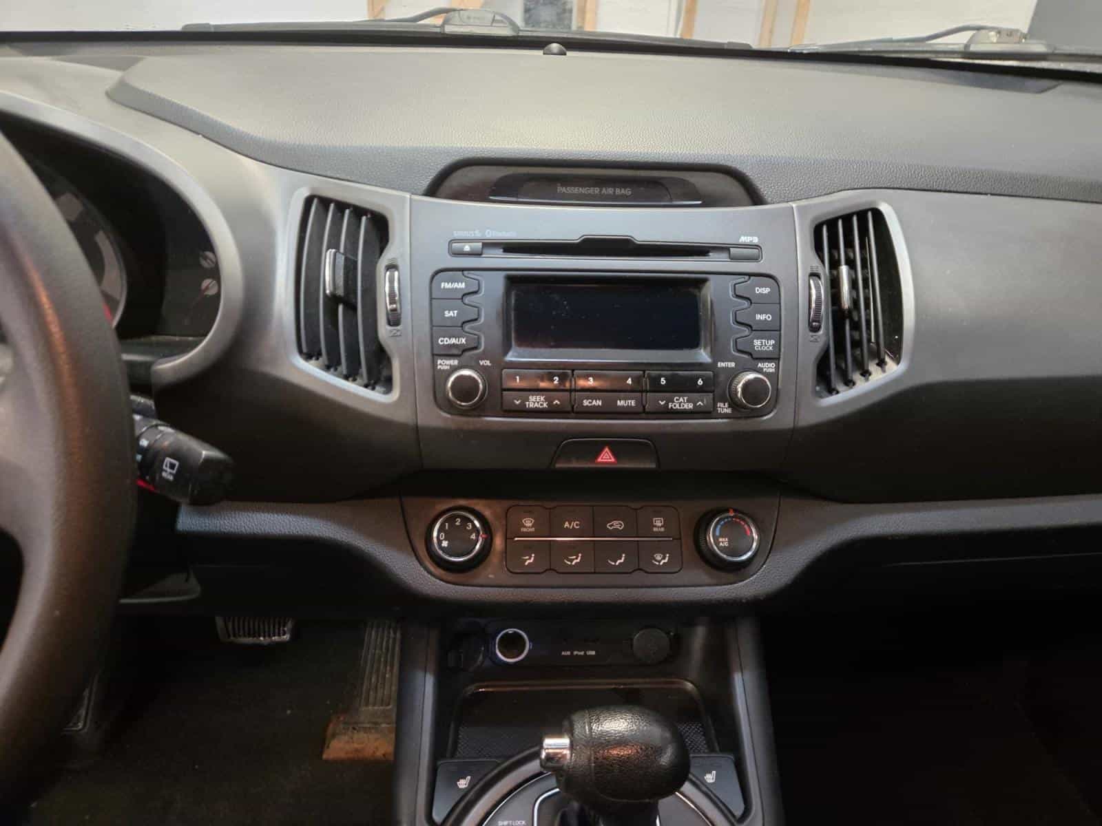 2012 Kia Sportage LX - Image 10