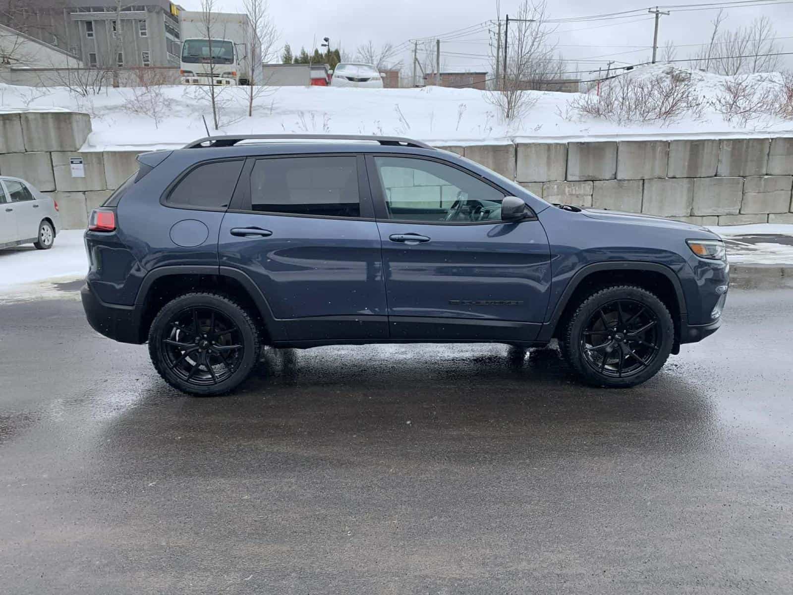 Image 4 Jeep Cherokee 80th Anniversary 2021