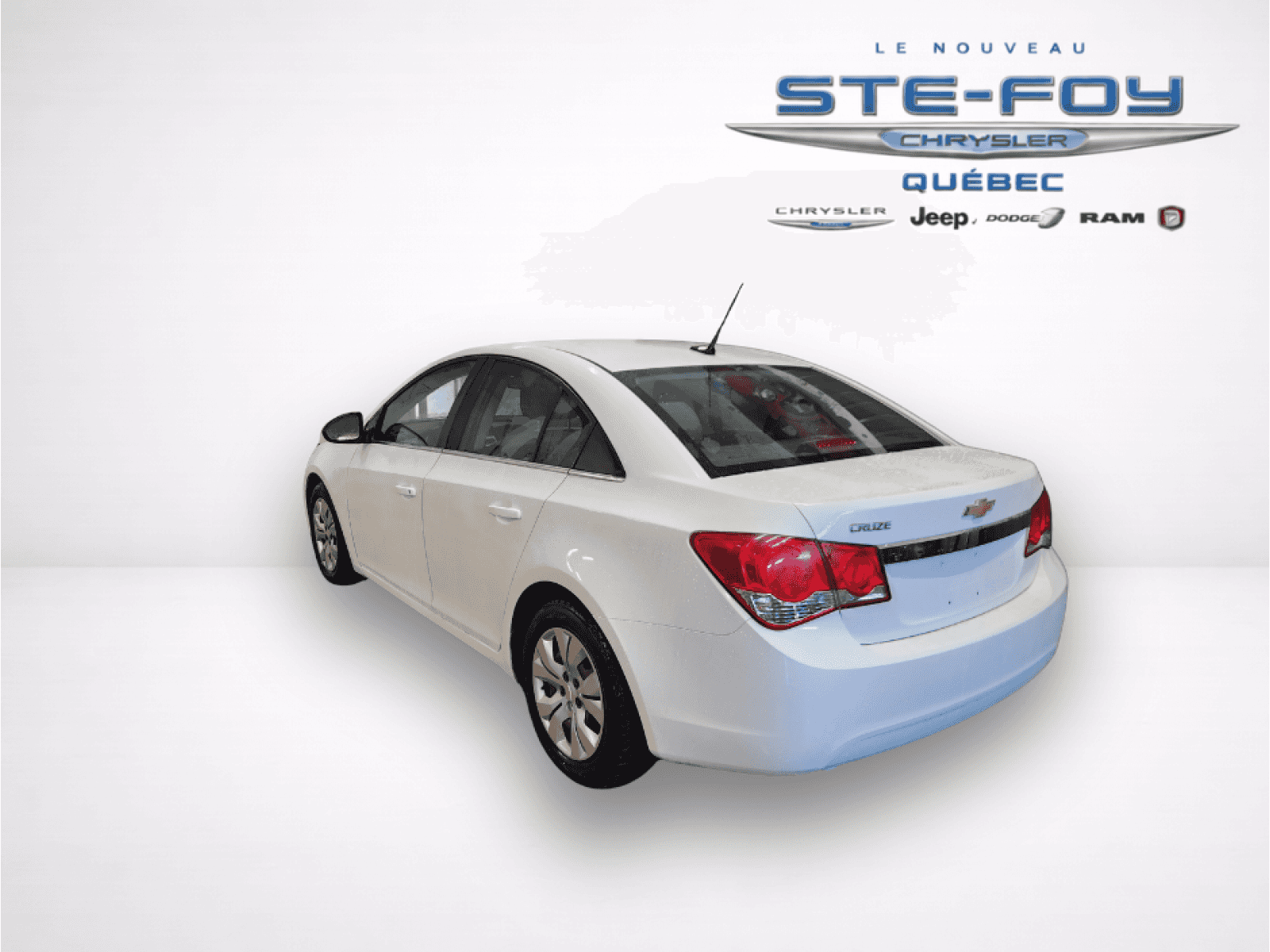 2012 Chevrolet Cruze LS - Image 6