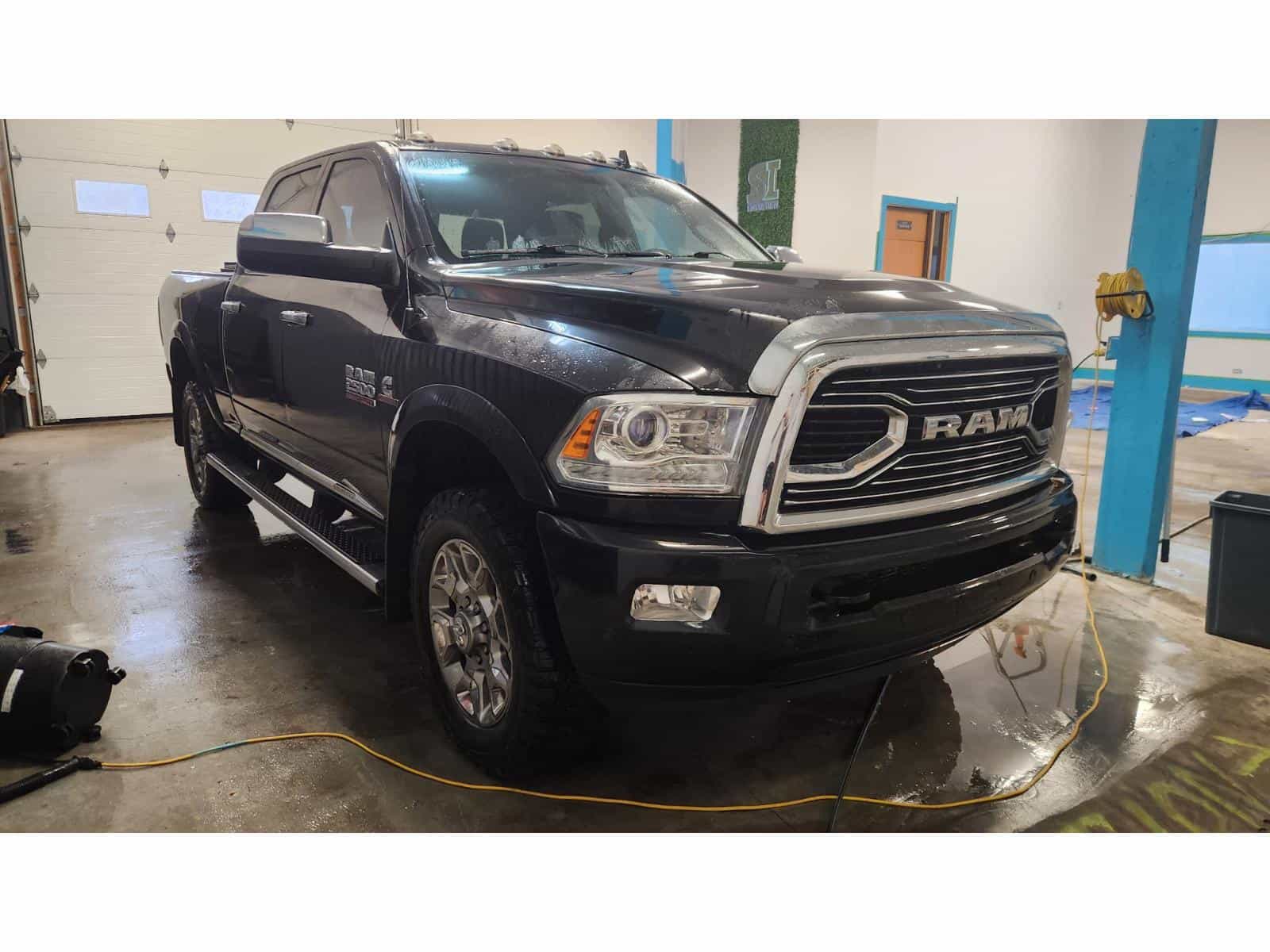 Image 3 RAM 2500 Limited 2018