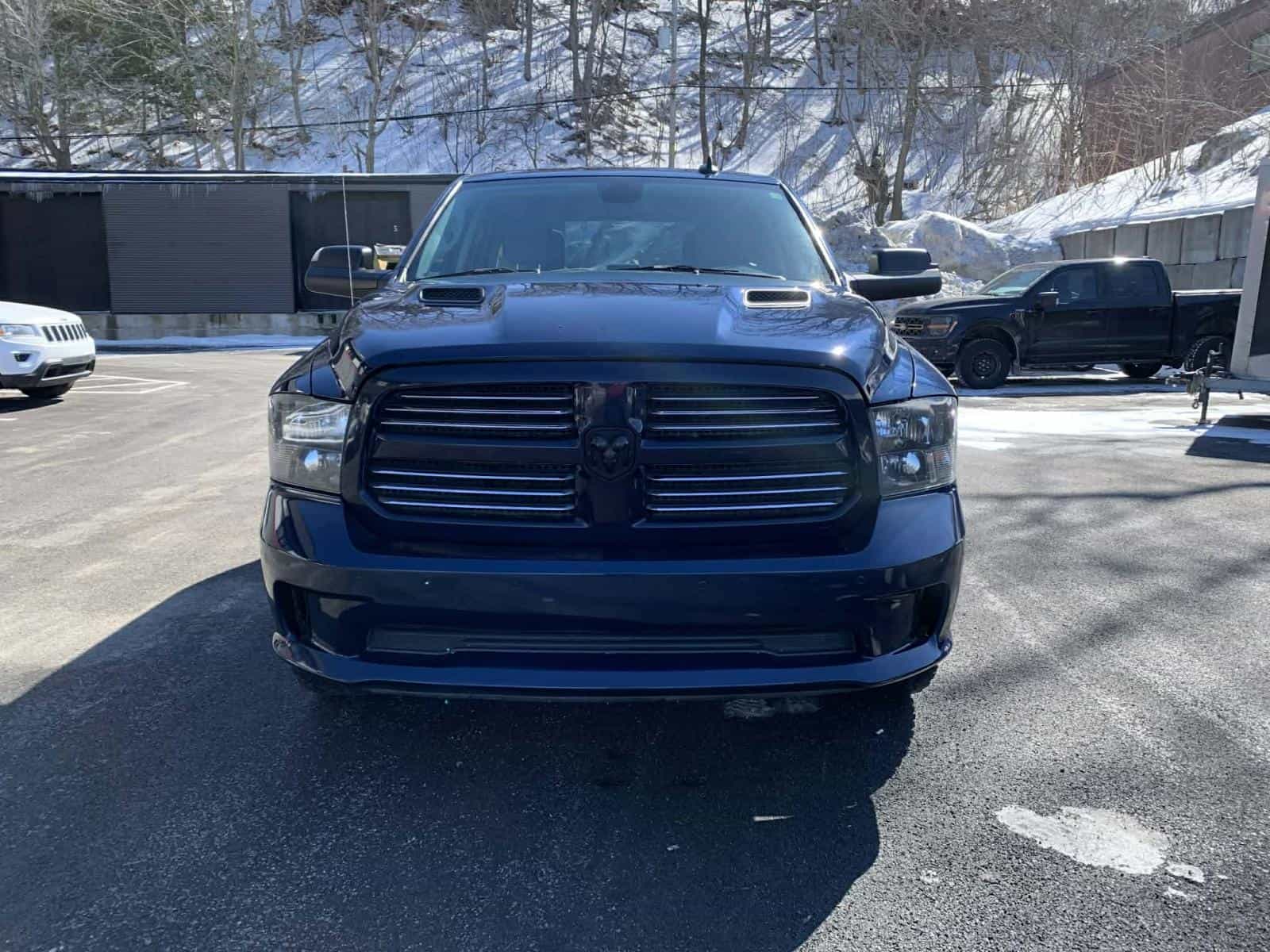 2021 RAM 1500 Classic Express - Image 2