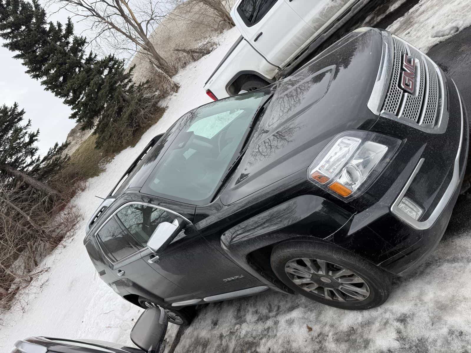 2016 GMC Terrain Denali - Image 3