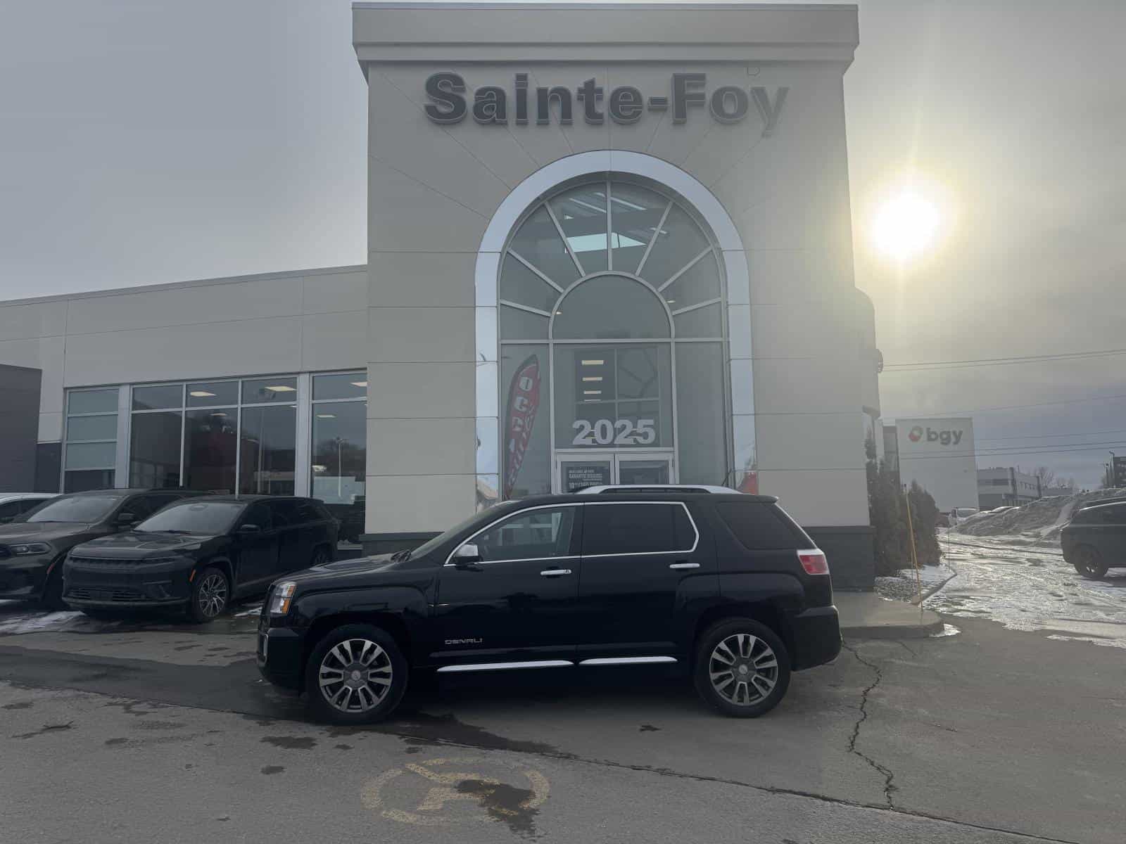 2016 GMC TERRAIN DENALI Denali - Image 2