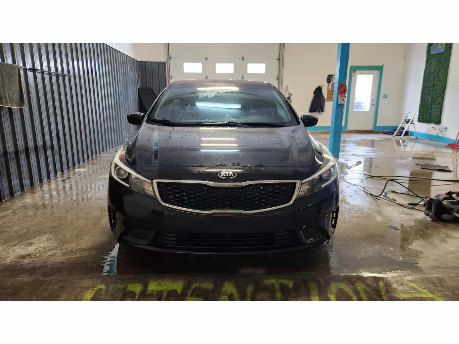 2017 Kia Forte LX - Image 2