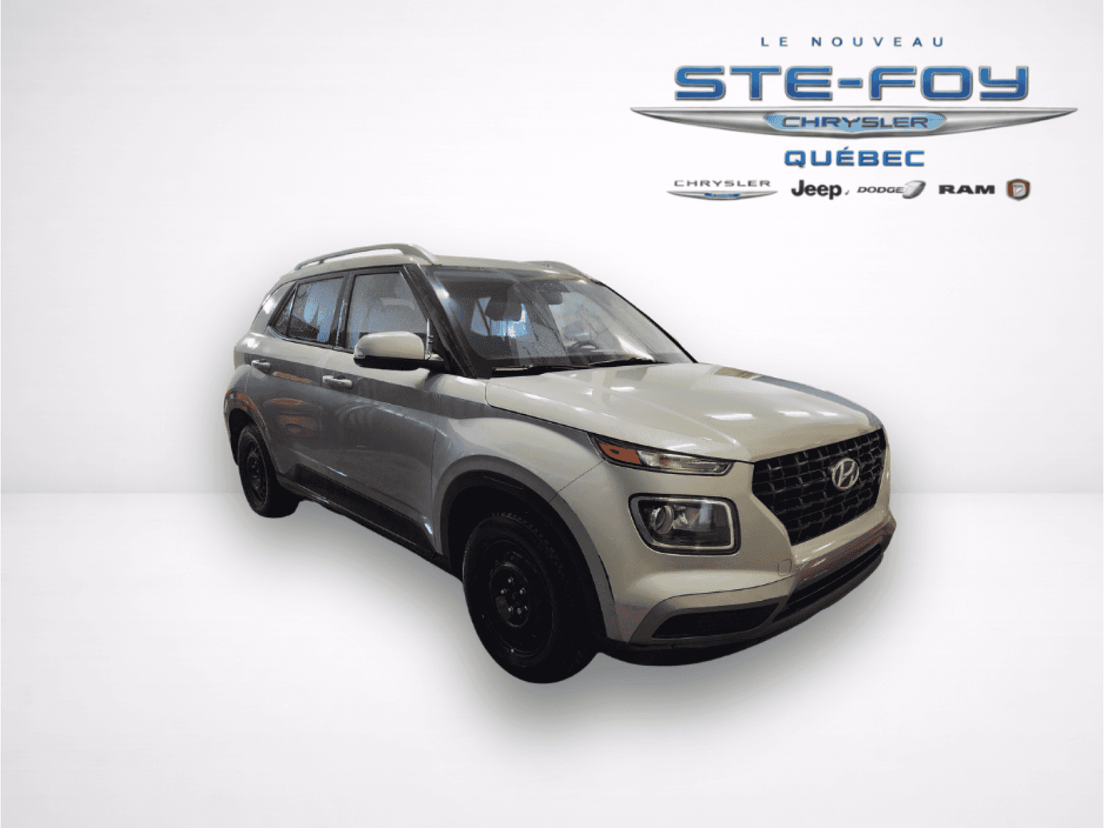 2020 Hyundai Venue Preferred - Image 3