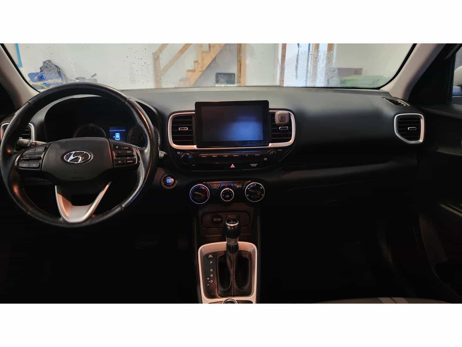 2020 Hyundai Venue Preferred - Image 8