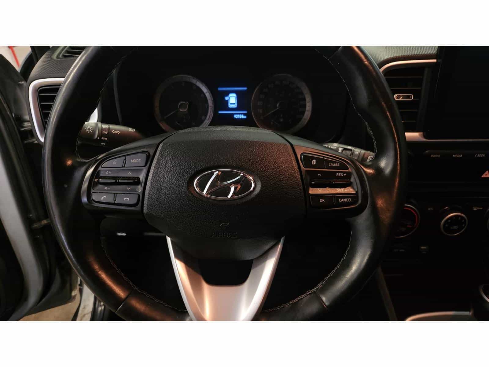 Image 9 Hyundai Venue Preferred 2020