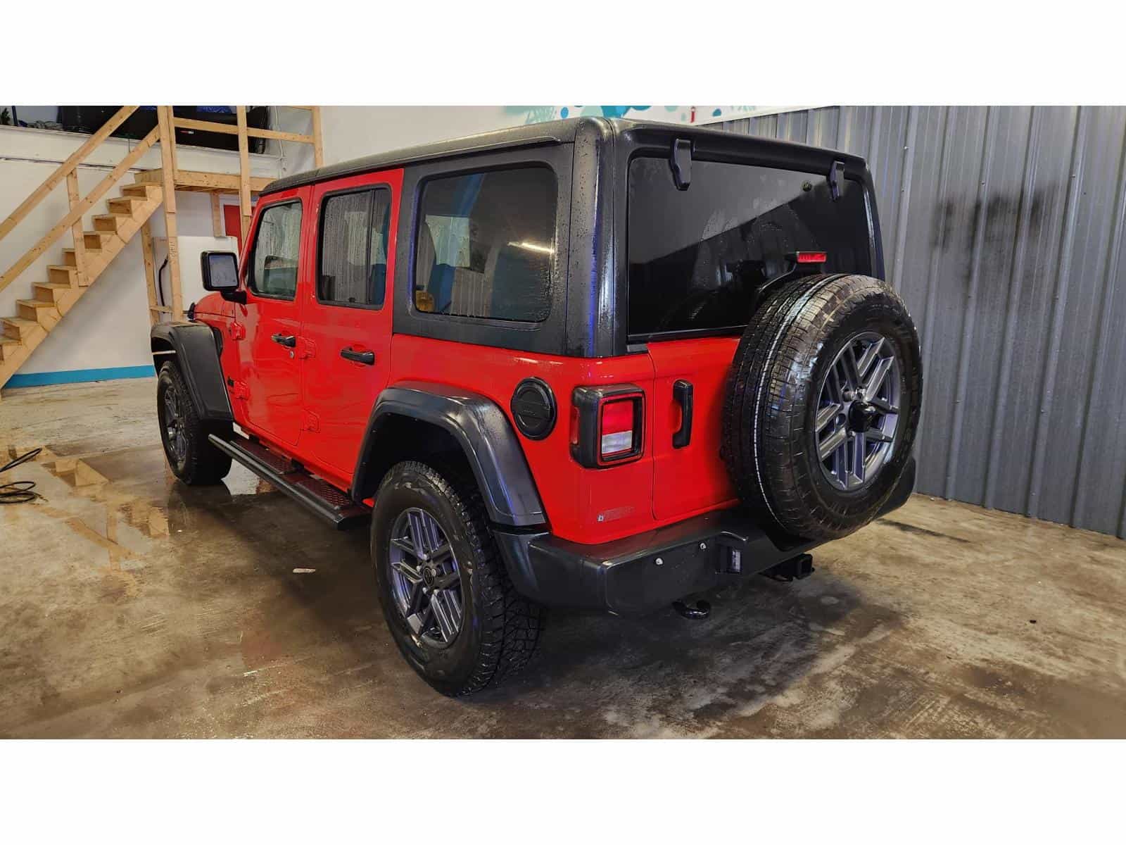 Image 6 Jeep Wrangler Sport S 2024