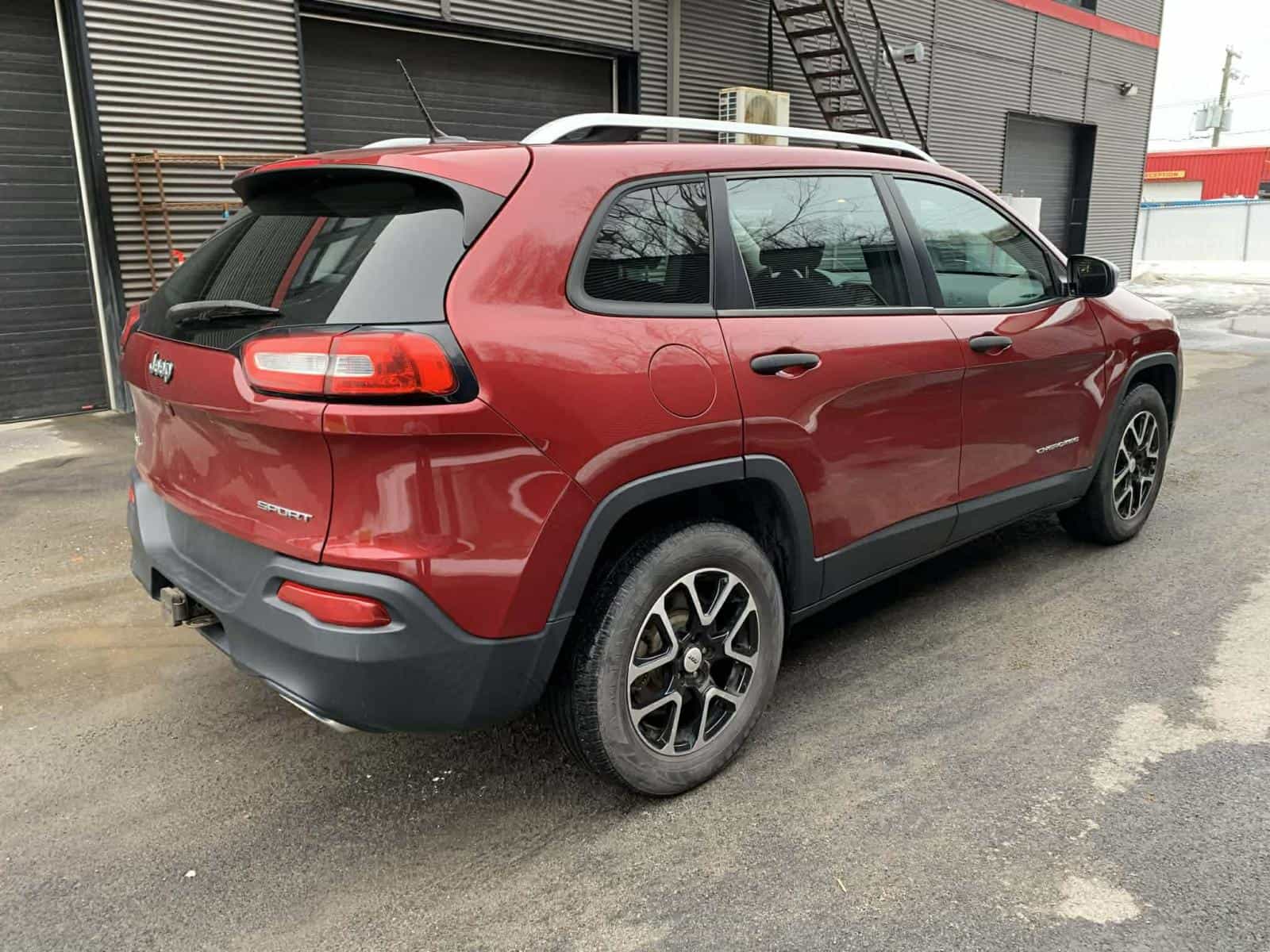 Image 5 Jeep Cherokee Sport 2015