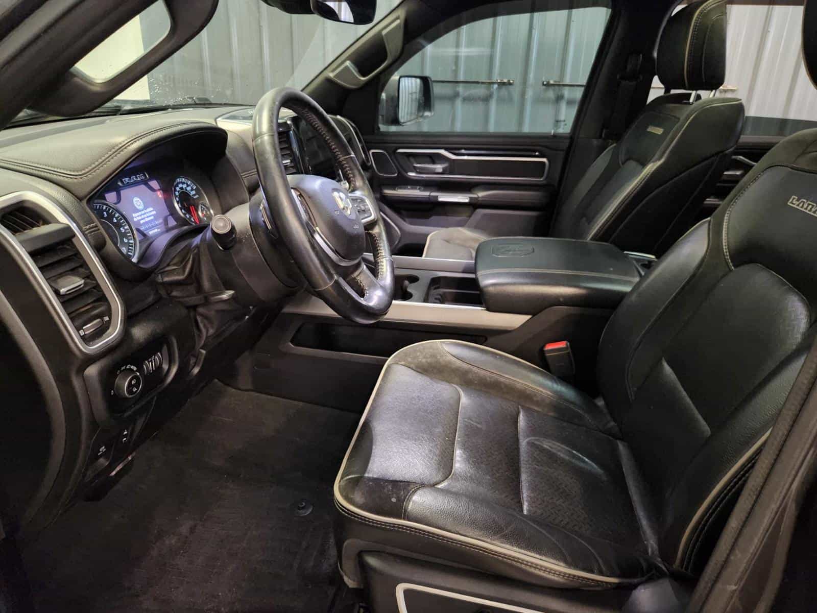 Image 10 RAM 1500 Laramie 2020