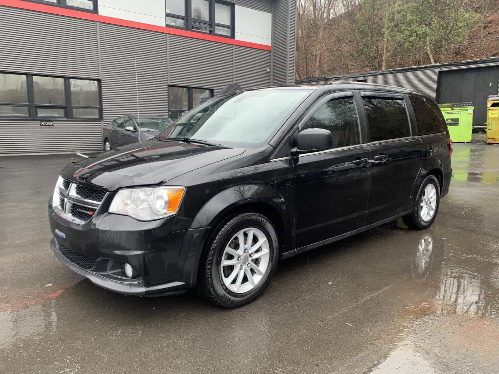 Image 1 Dodge Grand Caravan Premium Plus 2020