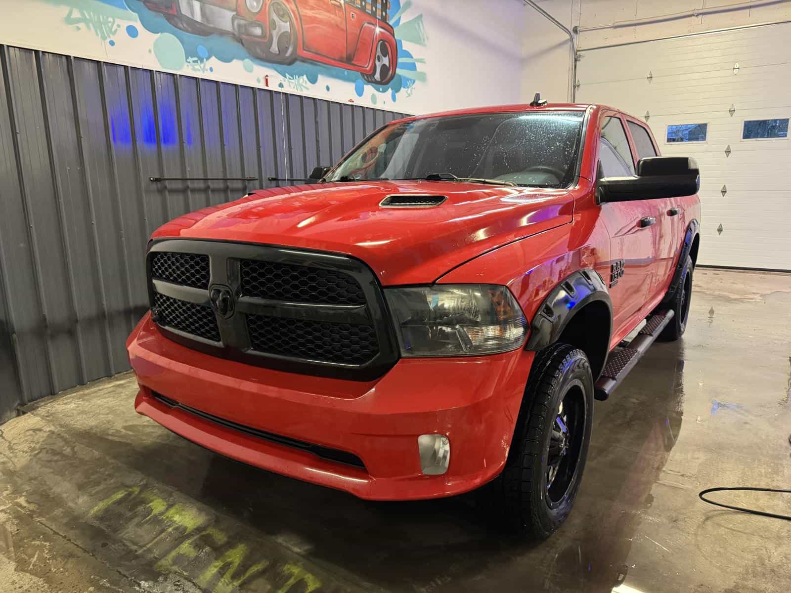 2019 RAM 1500 Classic Express - Image 1