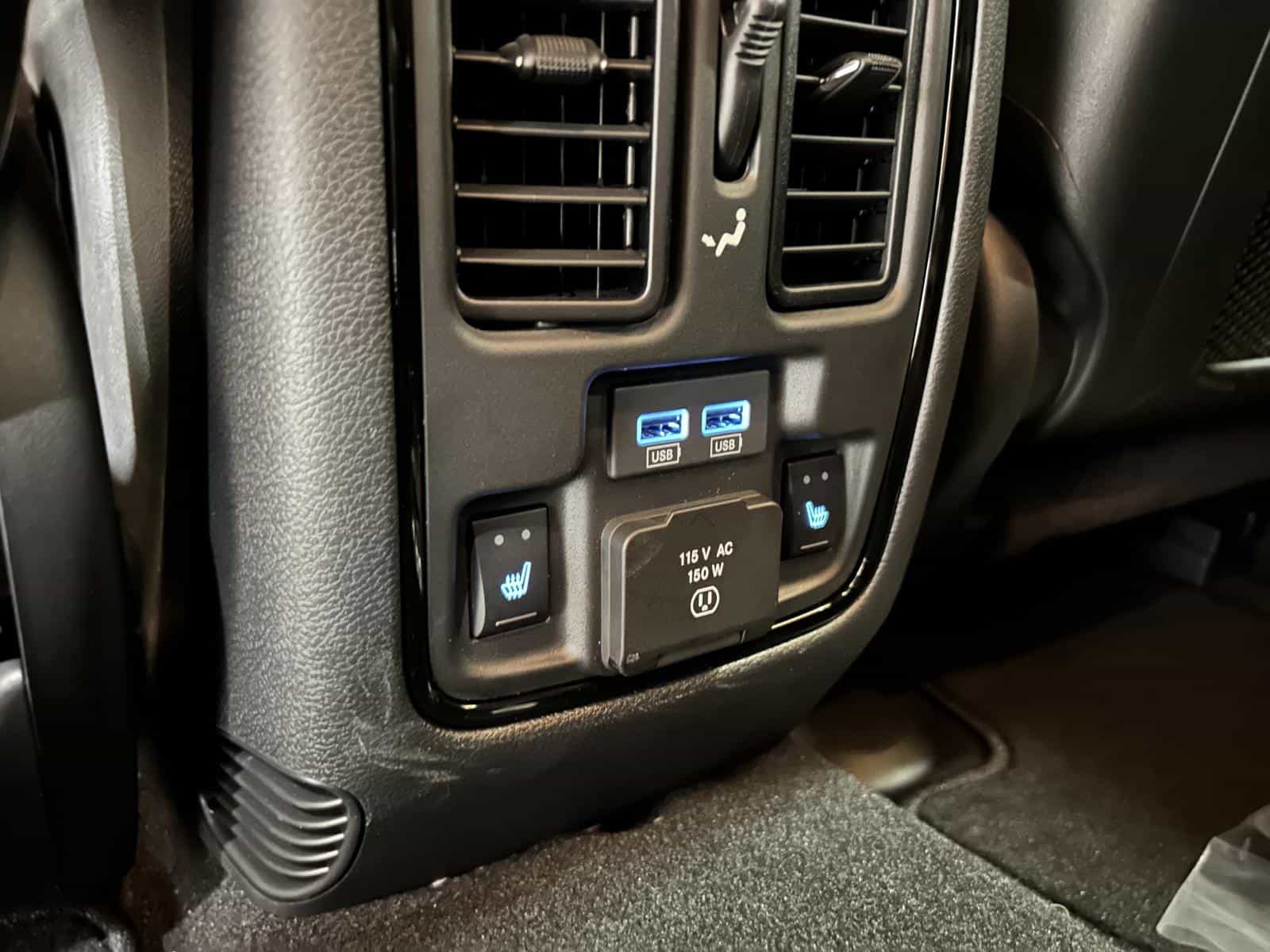 2023 Dodge Durango R/T - Image 9