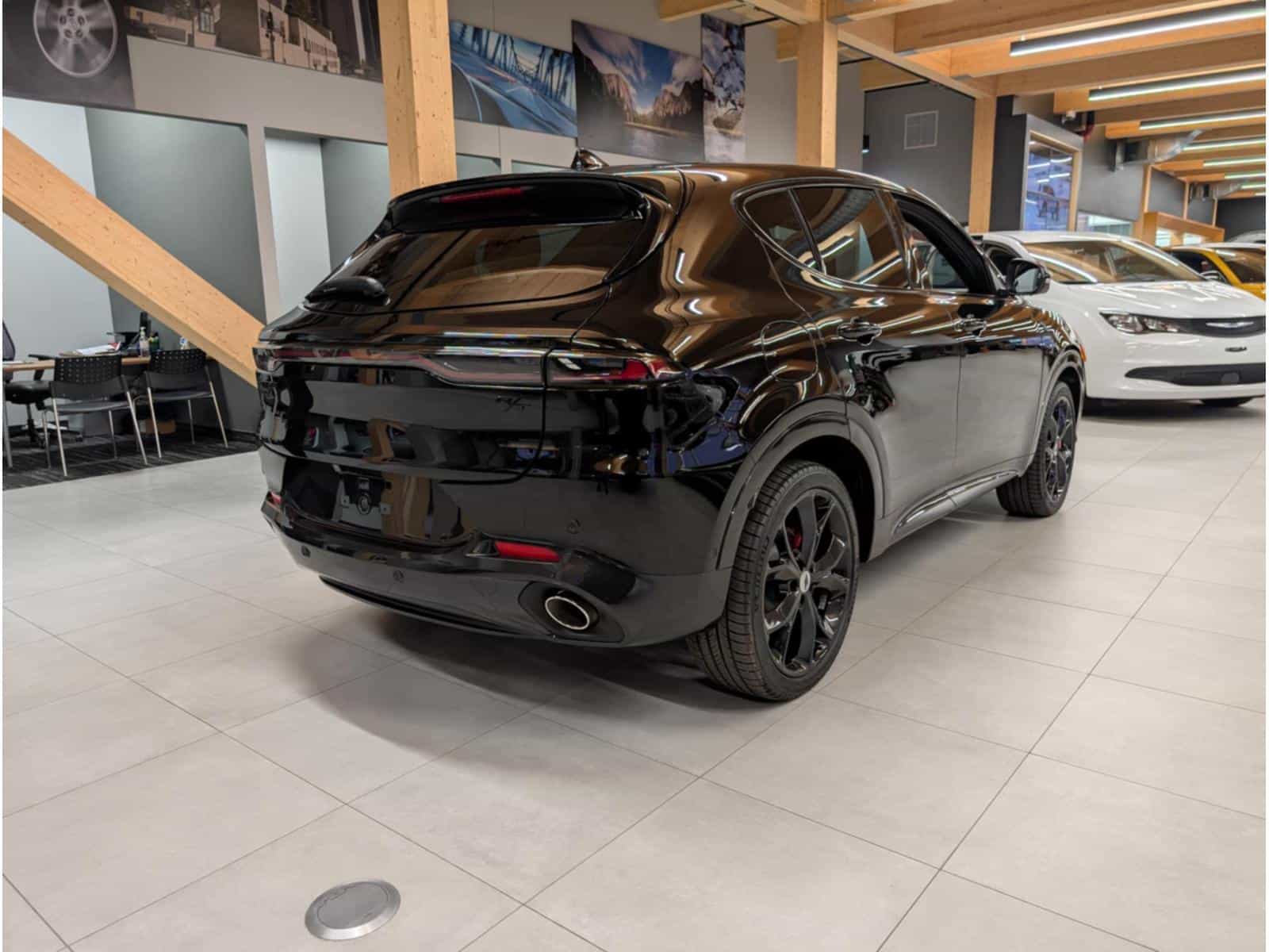 Image 8 Dodge Hornet R/T 2024