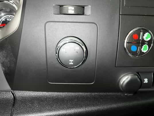 Image 13 GMC Sierra Hybrid 2011