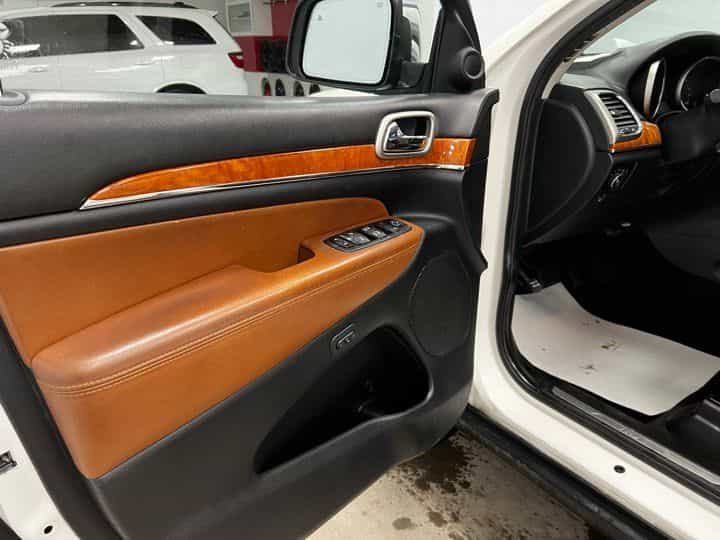 Image 21 Jeep Grand Cherokee Overland Overland 2011