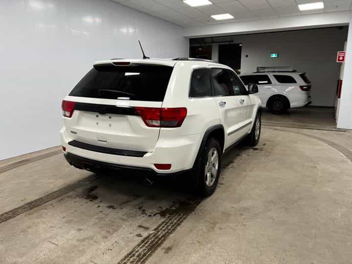 Image 28 Jeep Grand Cherokee Overland Overland 2011