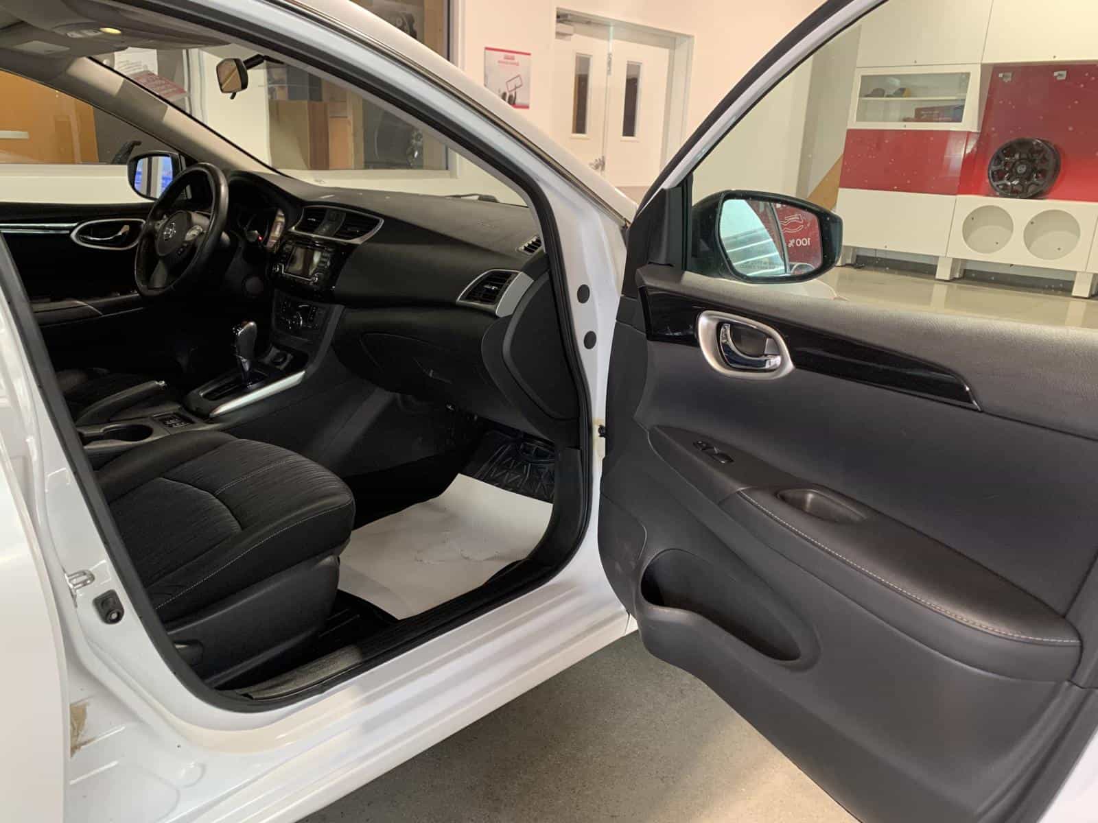 Image 5 Nissan SENTRA S/SV/SR/SL SV 2018