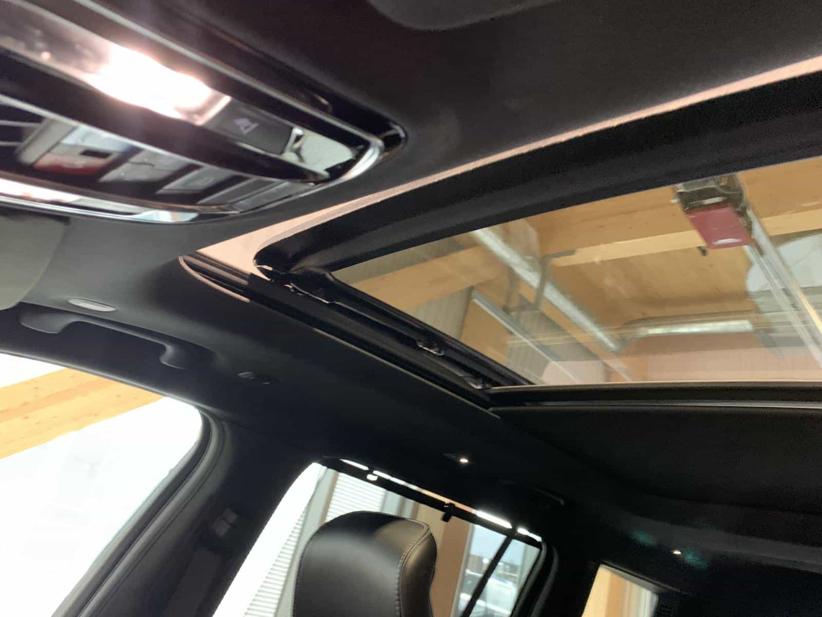 2021 Jeep Grand Cherokee L Overland Overland - Image 24