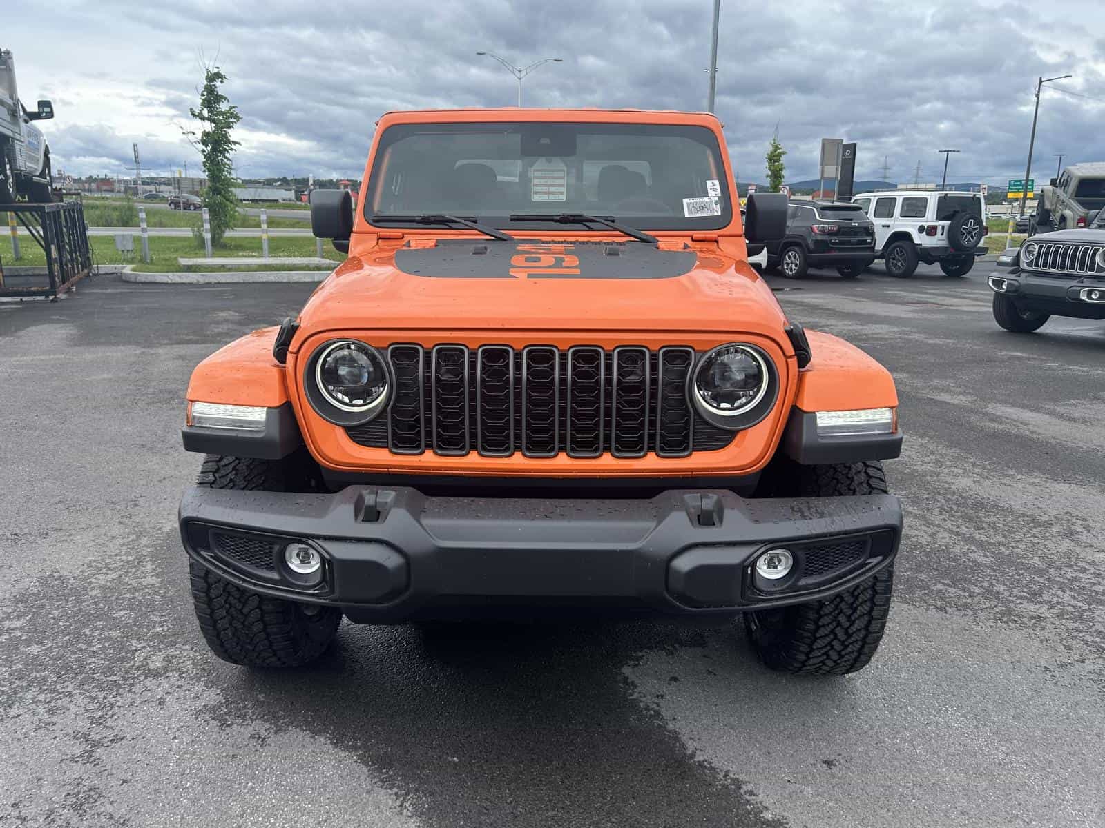 2025 Jeep Gladiator NightHawk - Image 2