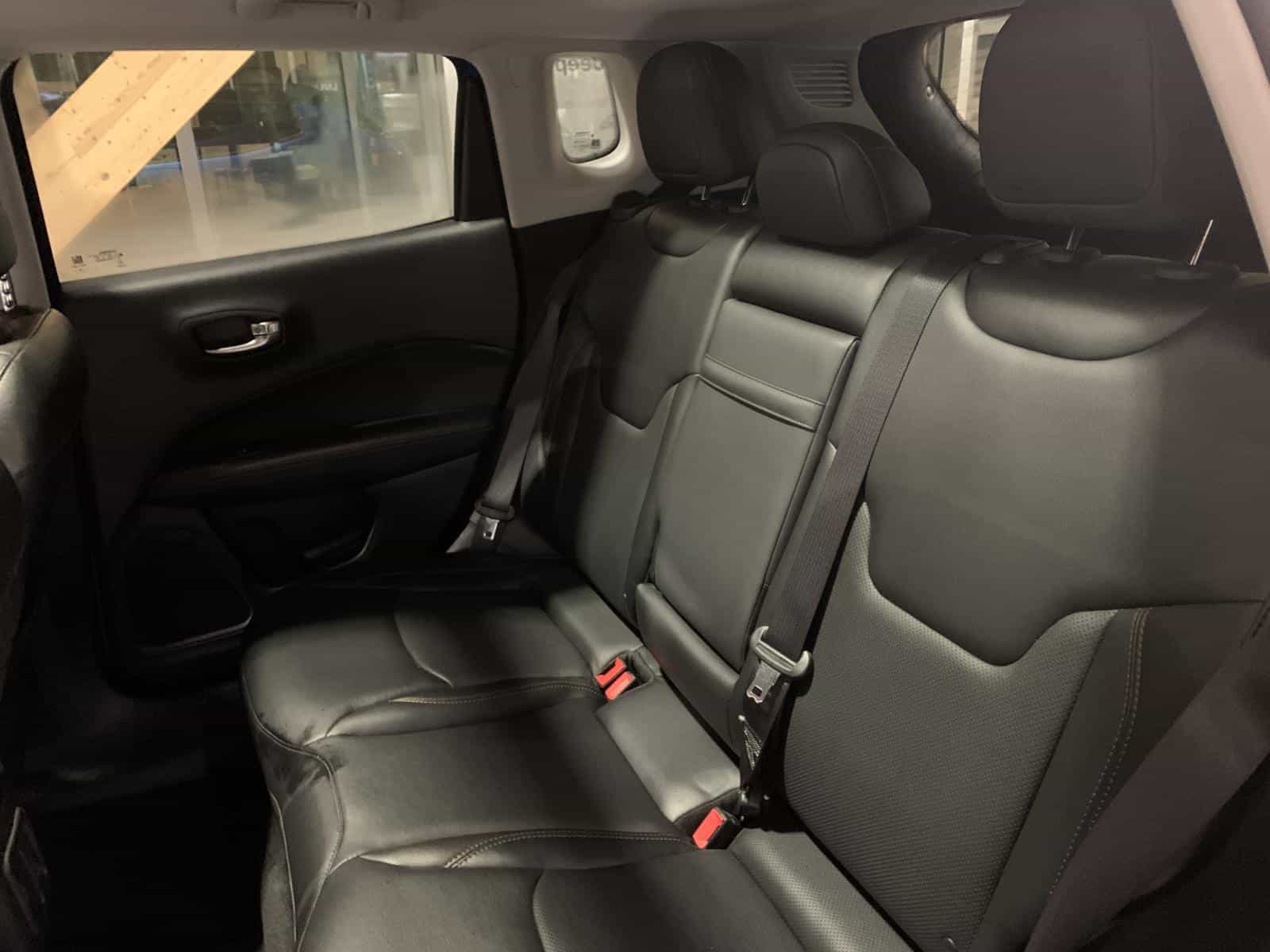 2018 Jeep Compass Limited - Image 12