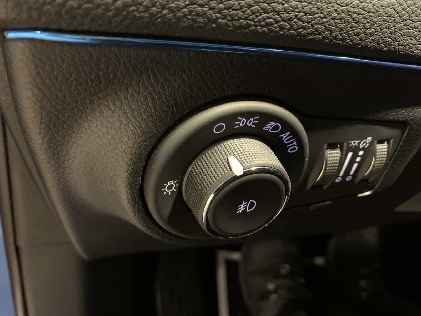 2018 Jeep Compass Limited - Image 23