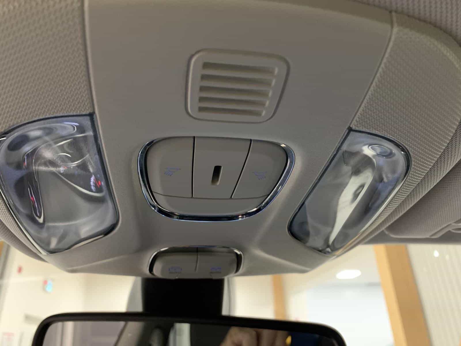 2018 Jeep Compass Limited - Image 25